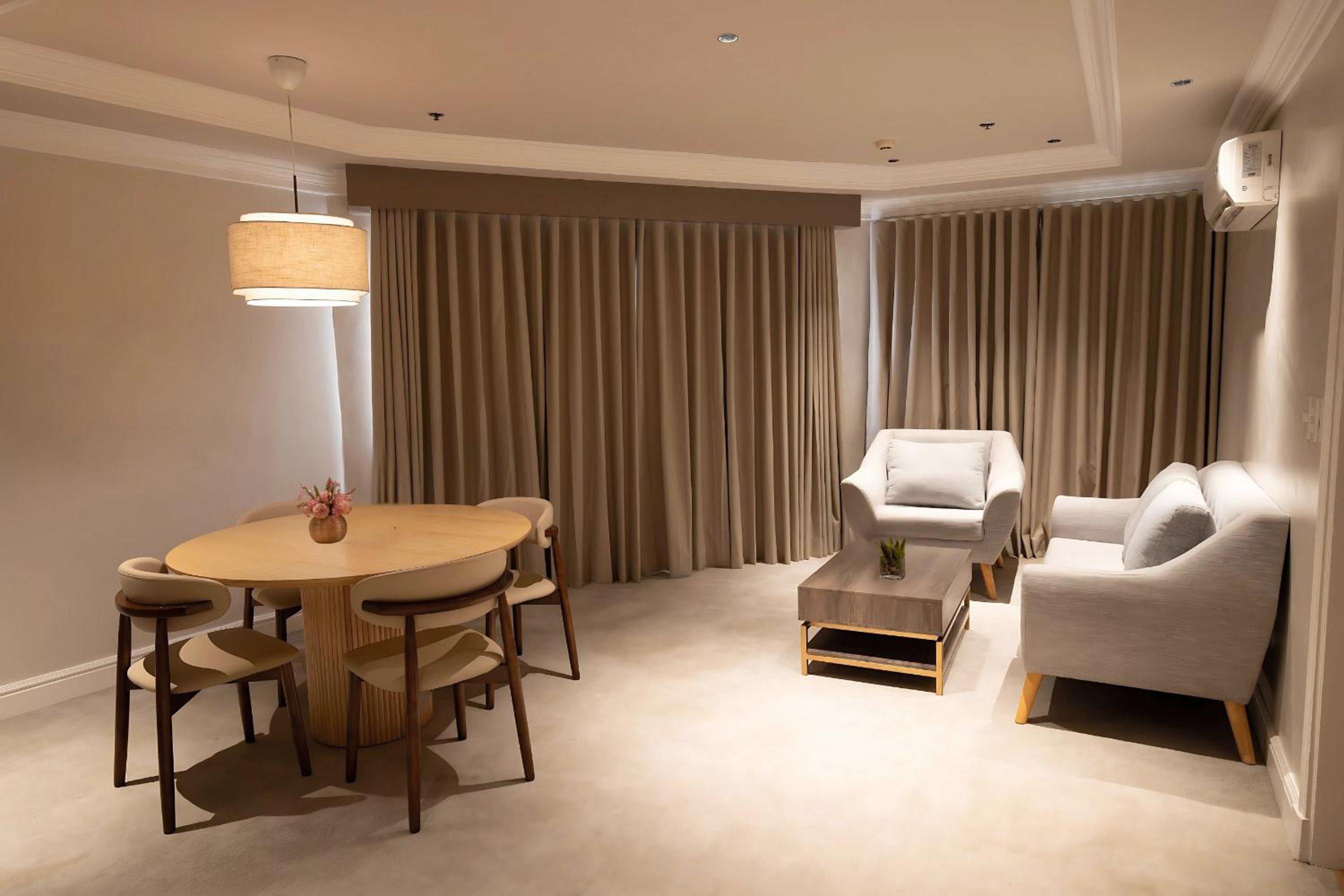 One-Bedroom Suite