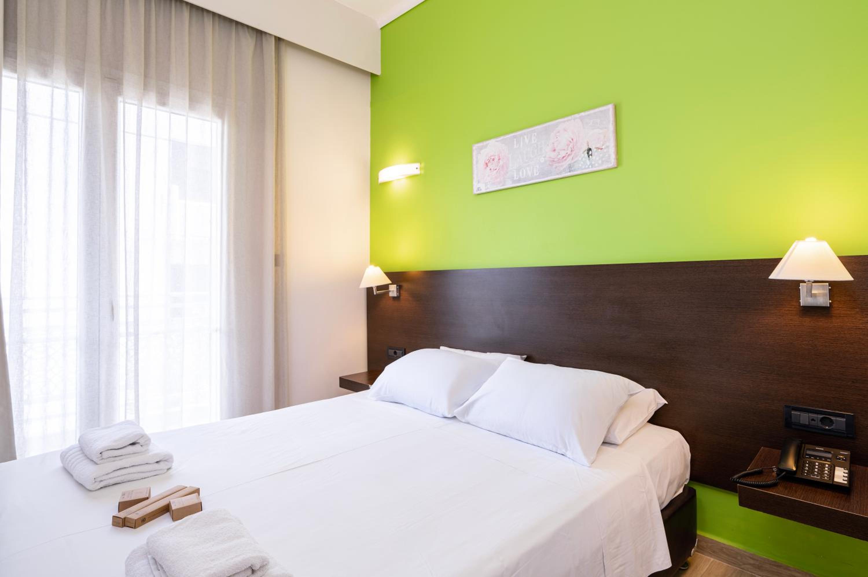 Economy Double or Twin Room photo 2