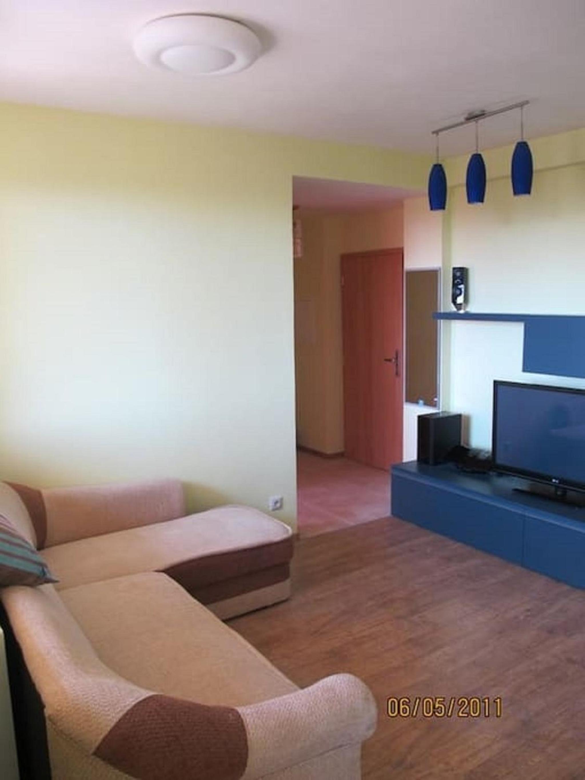 One-Bedroom Apartment with River View photo 2