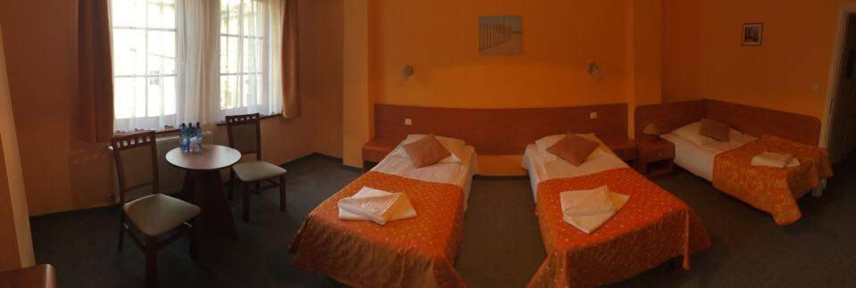Triple Room - Photo 2