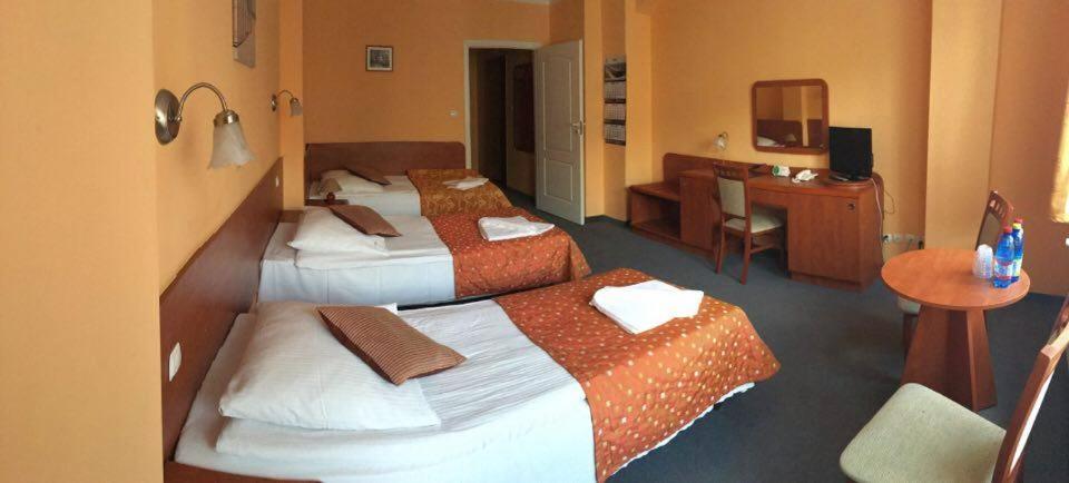 Triple Room - Photo 1