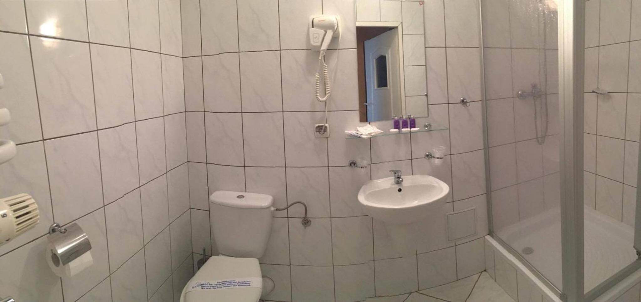 Triple Room - Photo 4