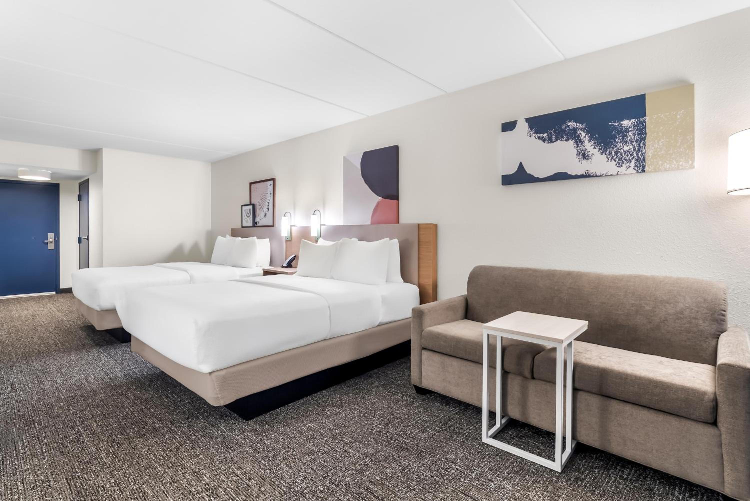 Queen Room with Two Queen Beds and Sofa Bed