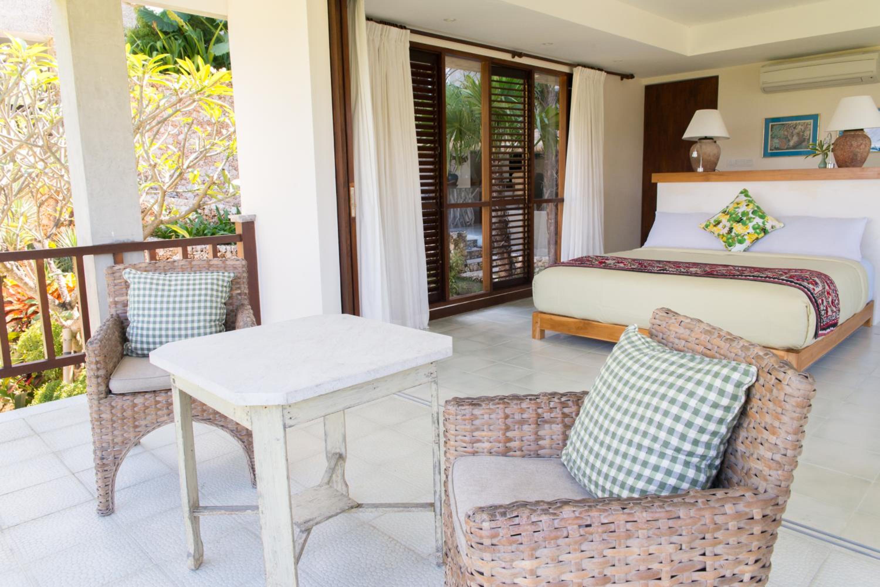 Queen Room with Sea View