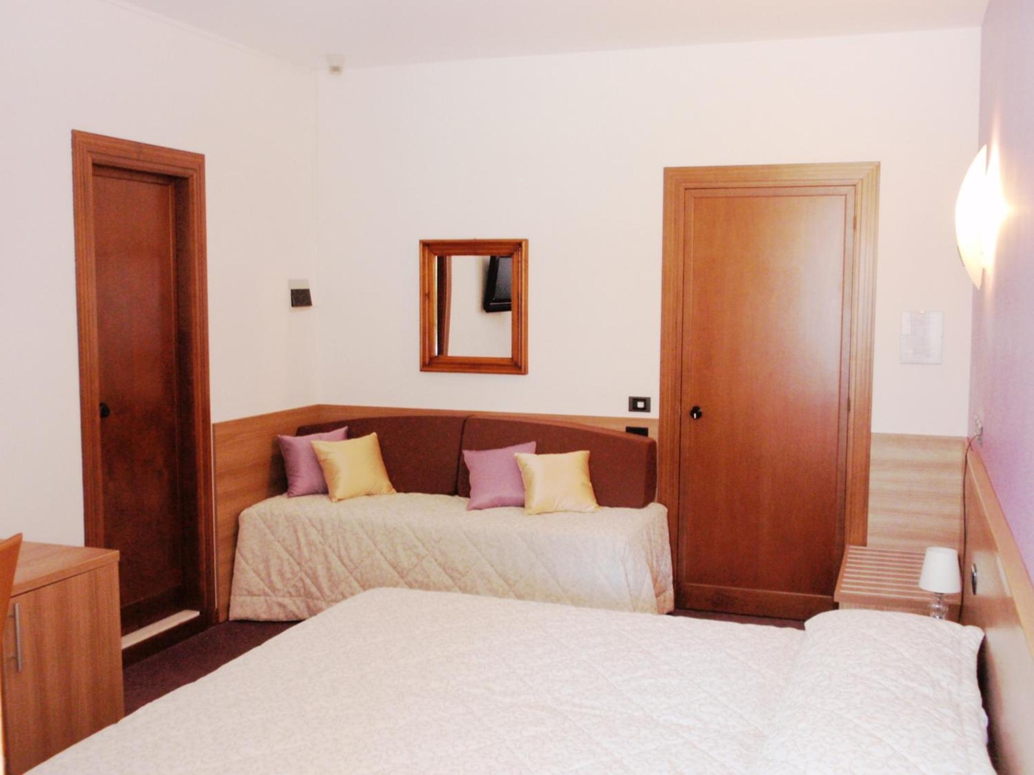 Triple Room photo 3