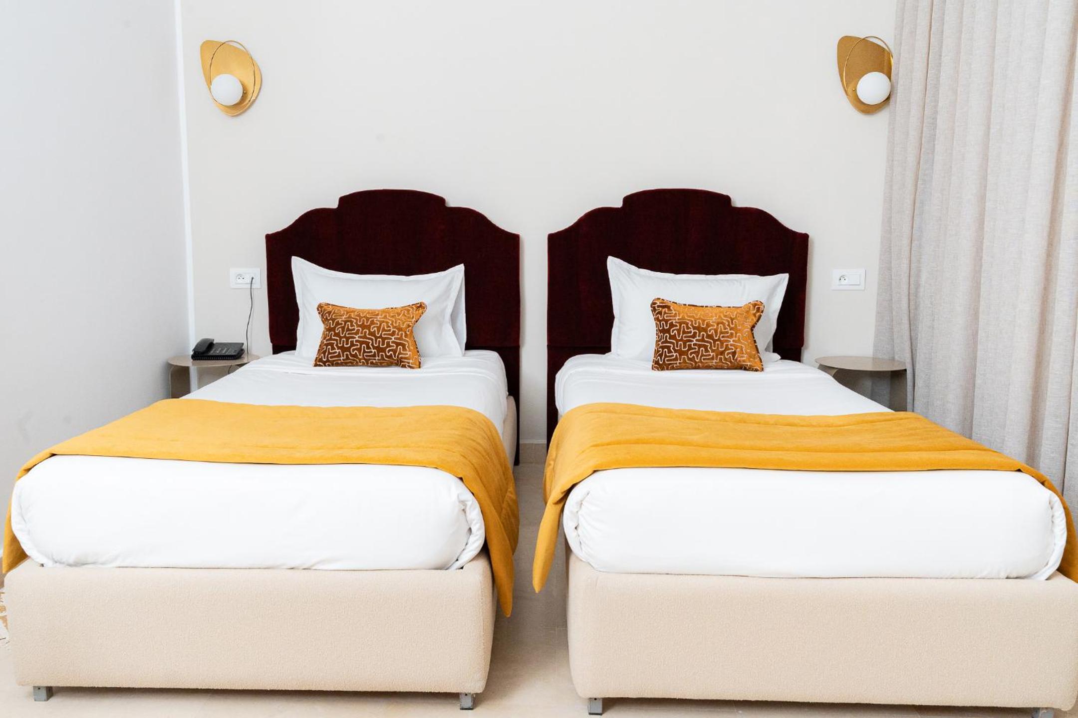 Deluxe Double or Twin Room - Photo 2