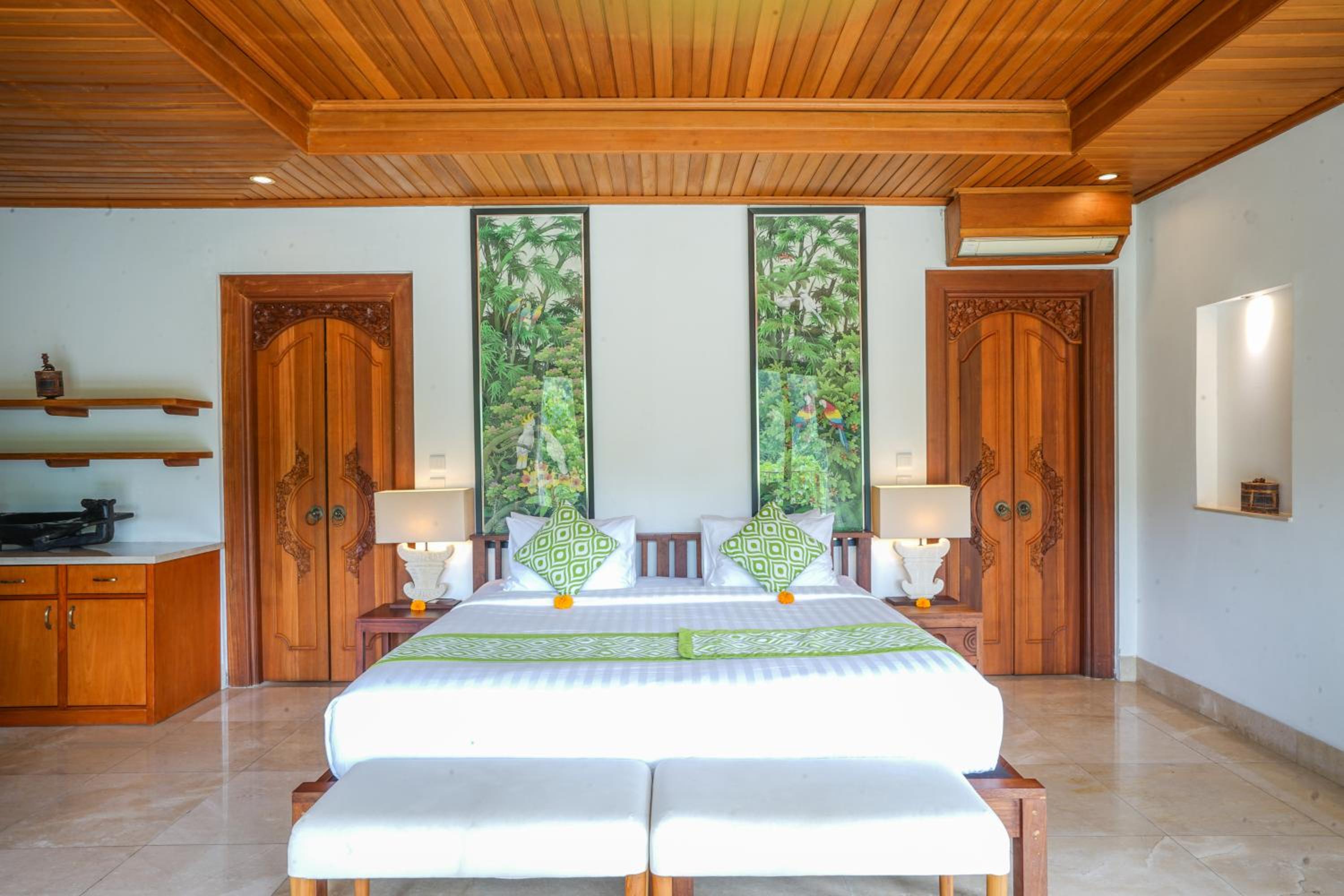 Deluxe Double or Twin Room with Garden View and One-time Afternoon Tea