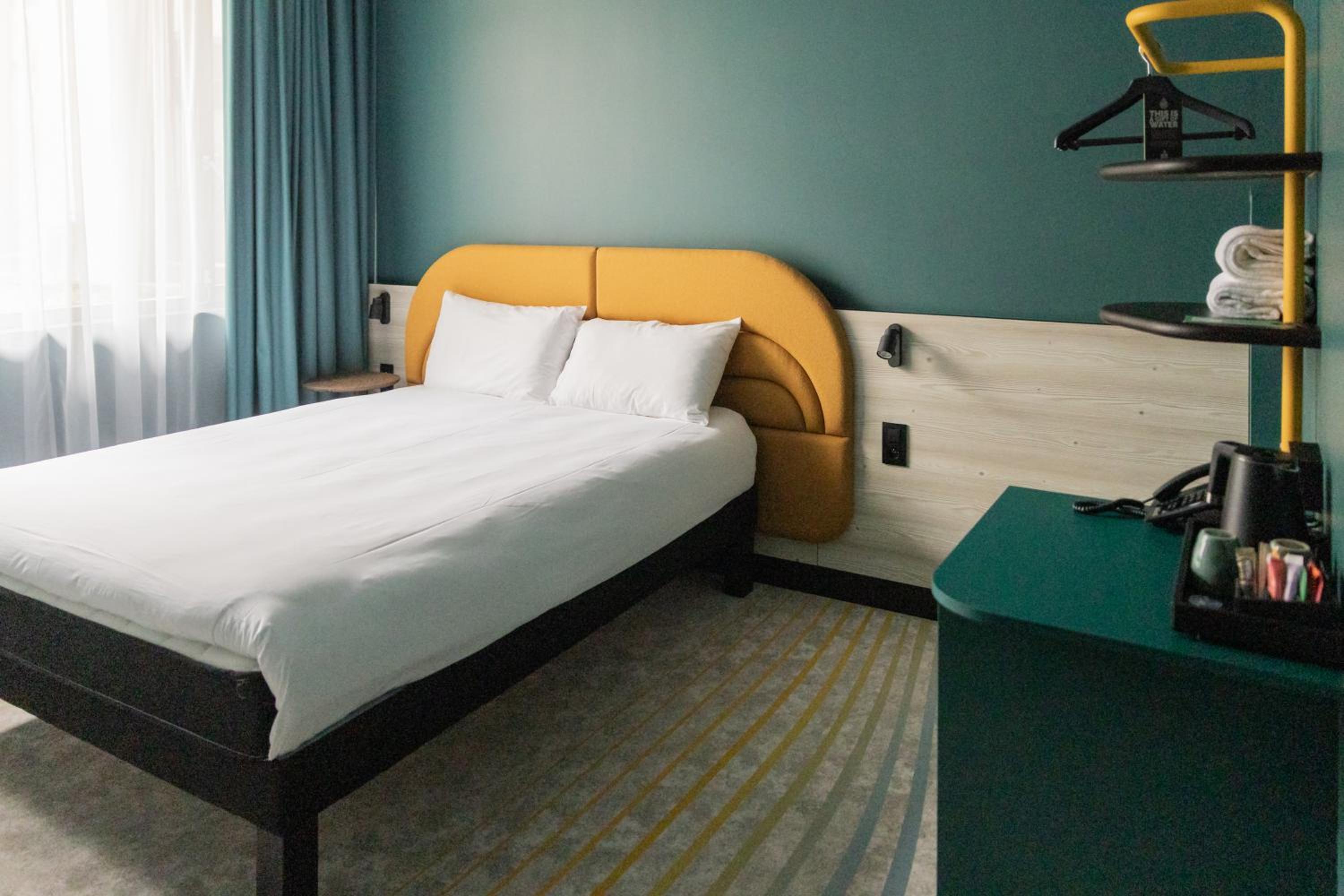 Adapted Premium Deluxe Double Room  - Photo 6