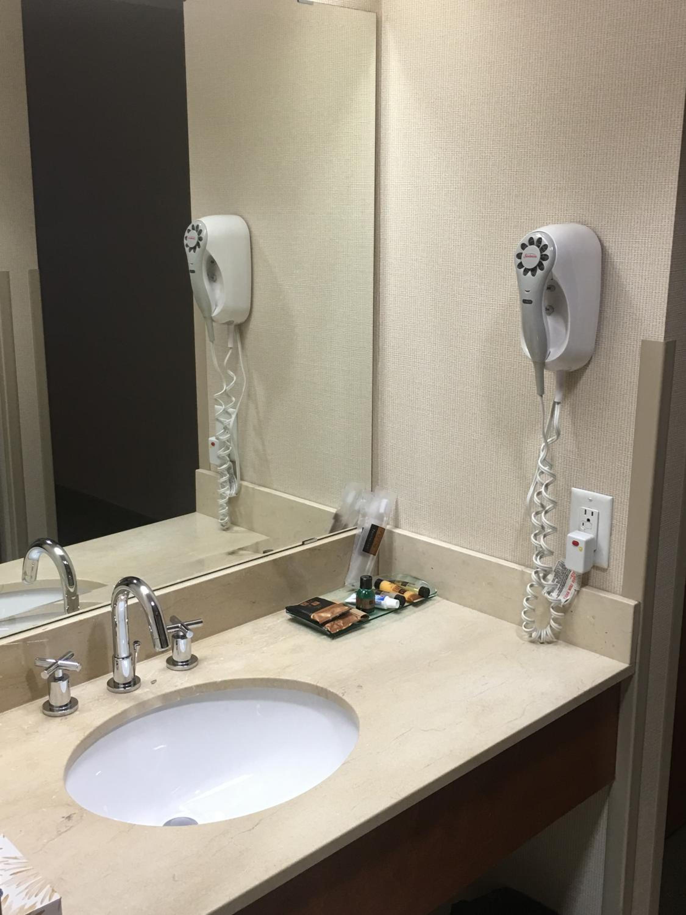 Executive King Room with Whirlpool photo 3