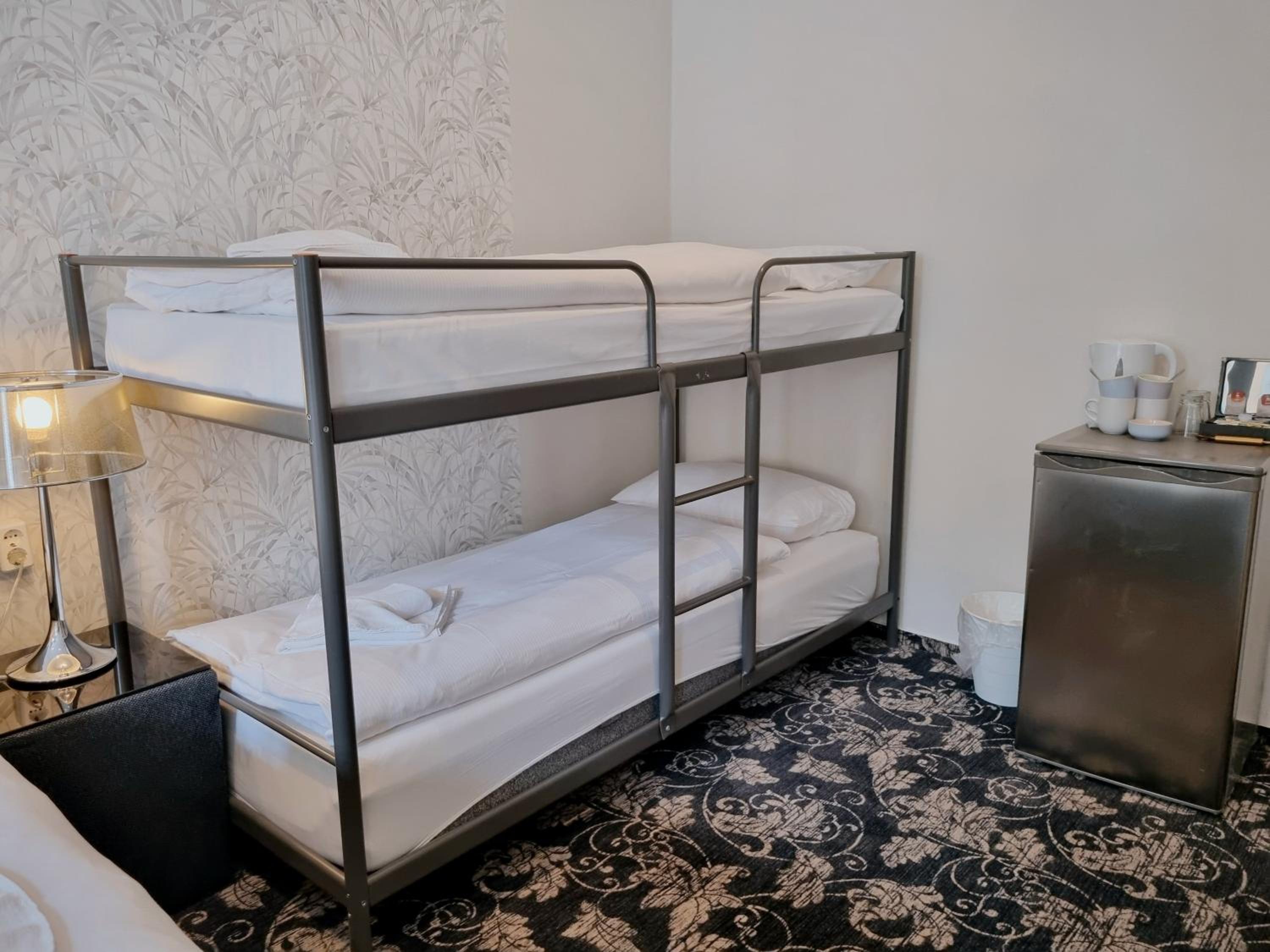 Deluxe Quadruple Room photo 3