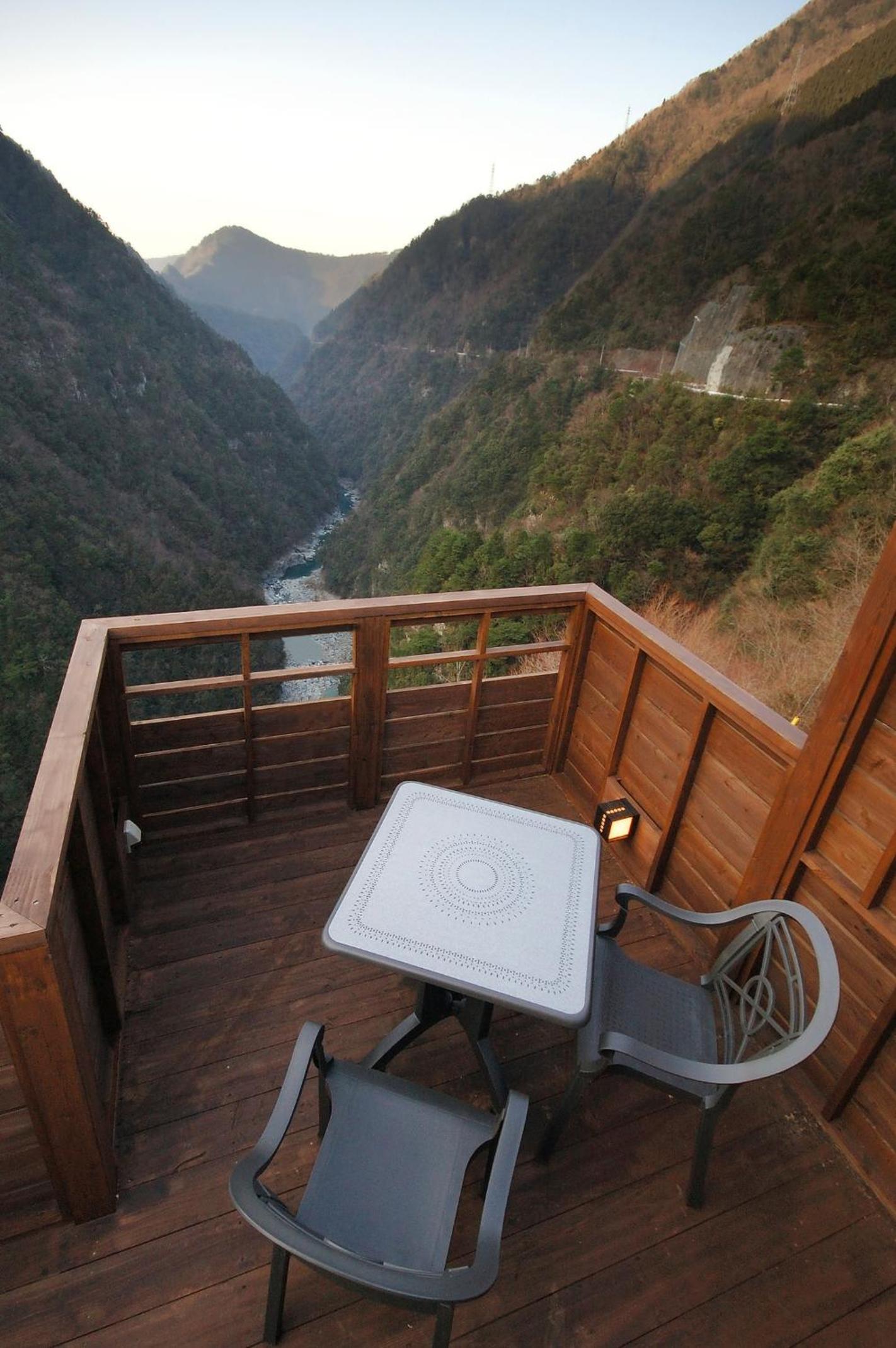 Japanese-Style Room with Shared Bathroom and Terrace photo 2