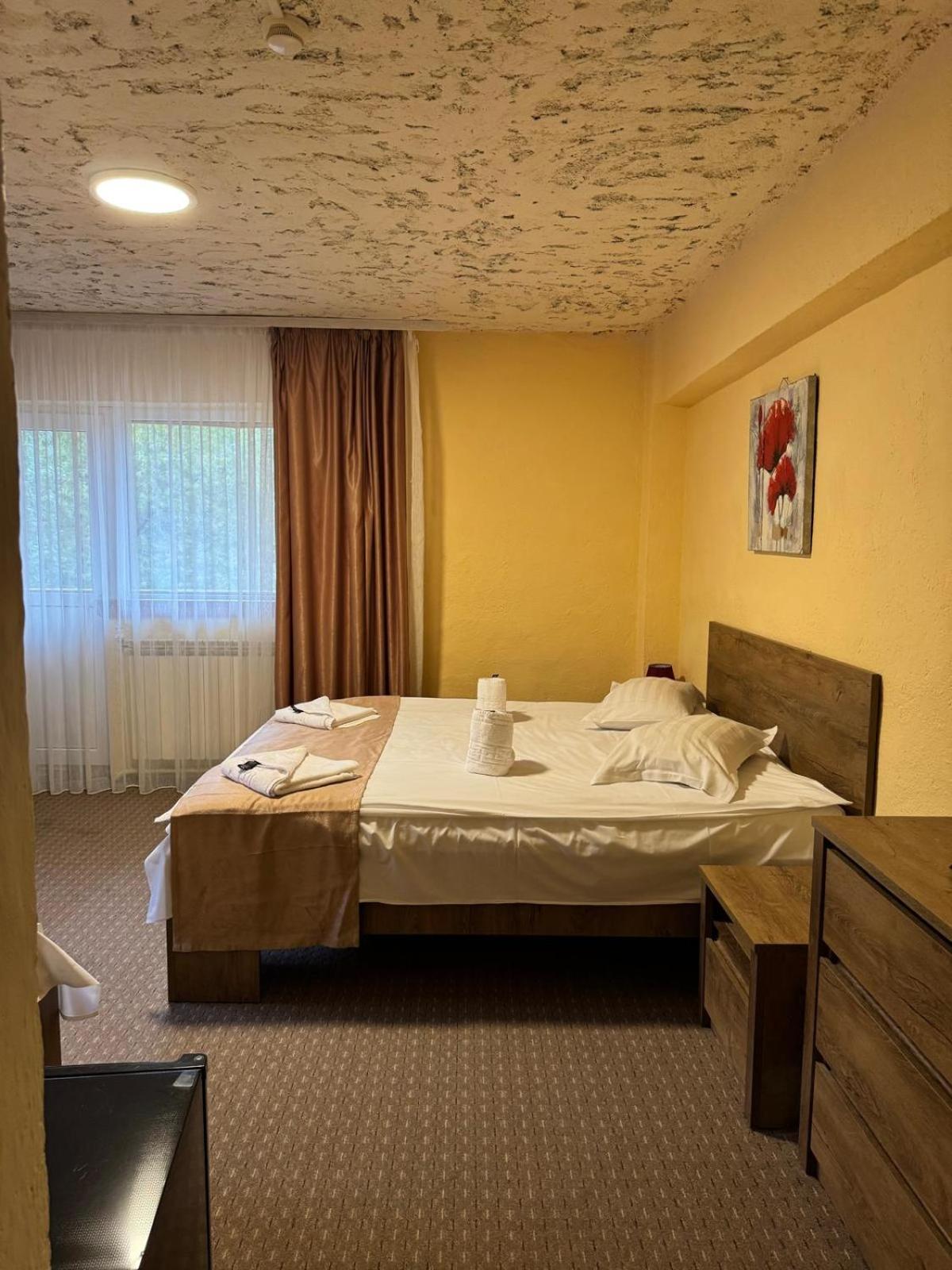 Standard Triple Room photo 3