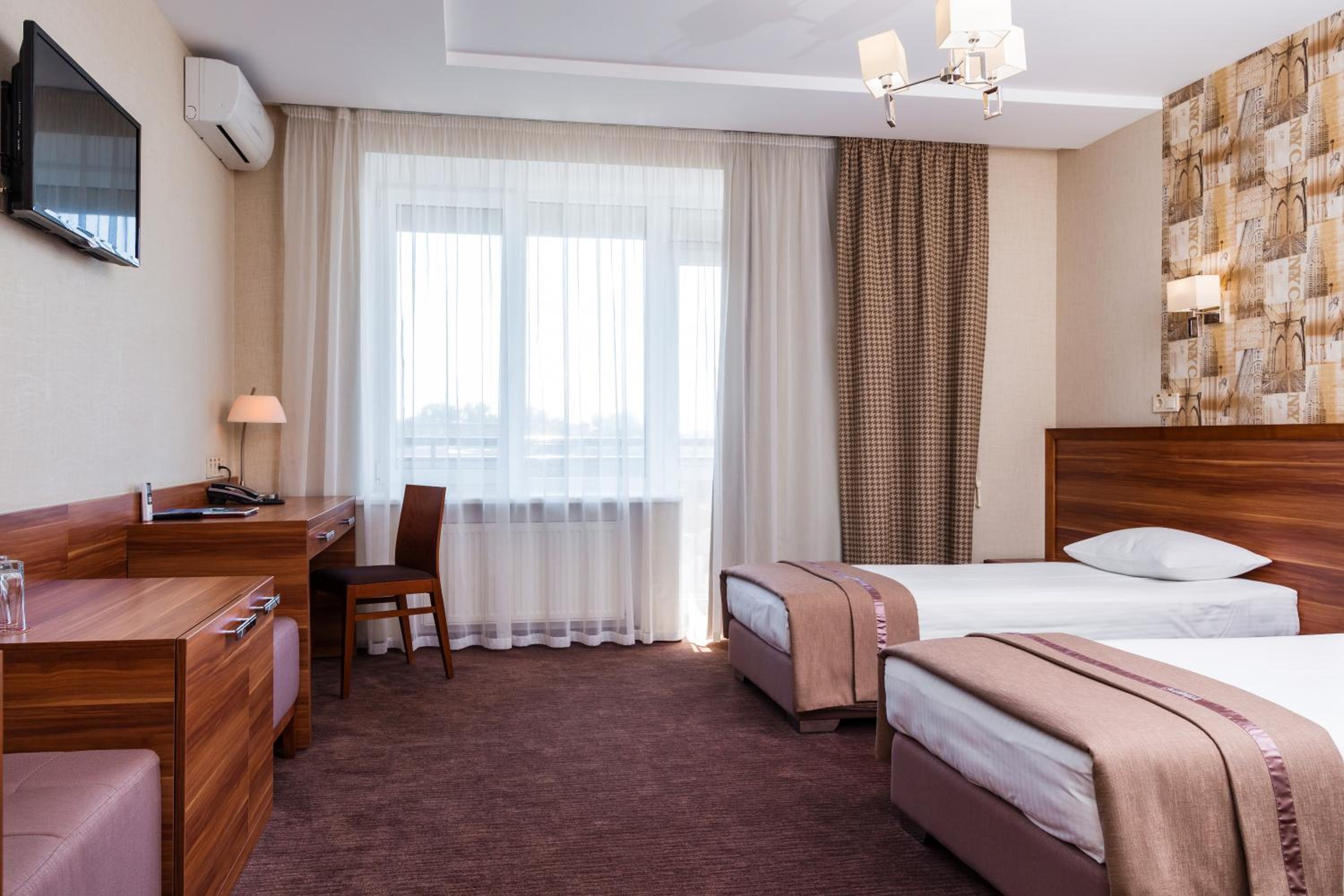 Standard Double or Twin Room photo 3