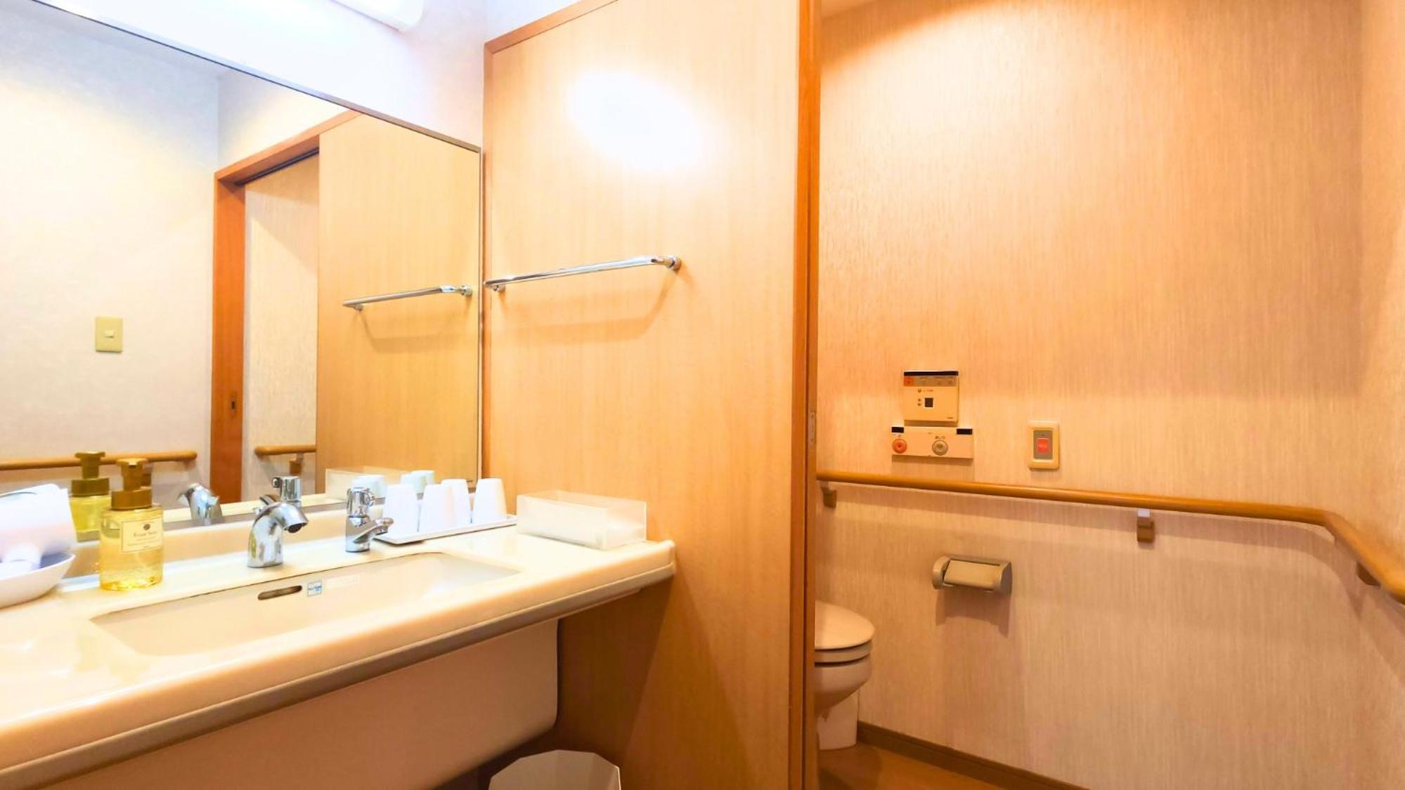 Universal Japanese-Style Room with Shared Bathroom