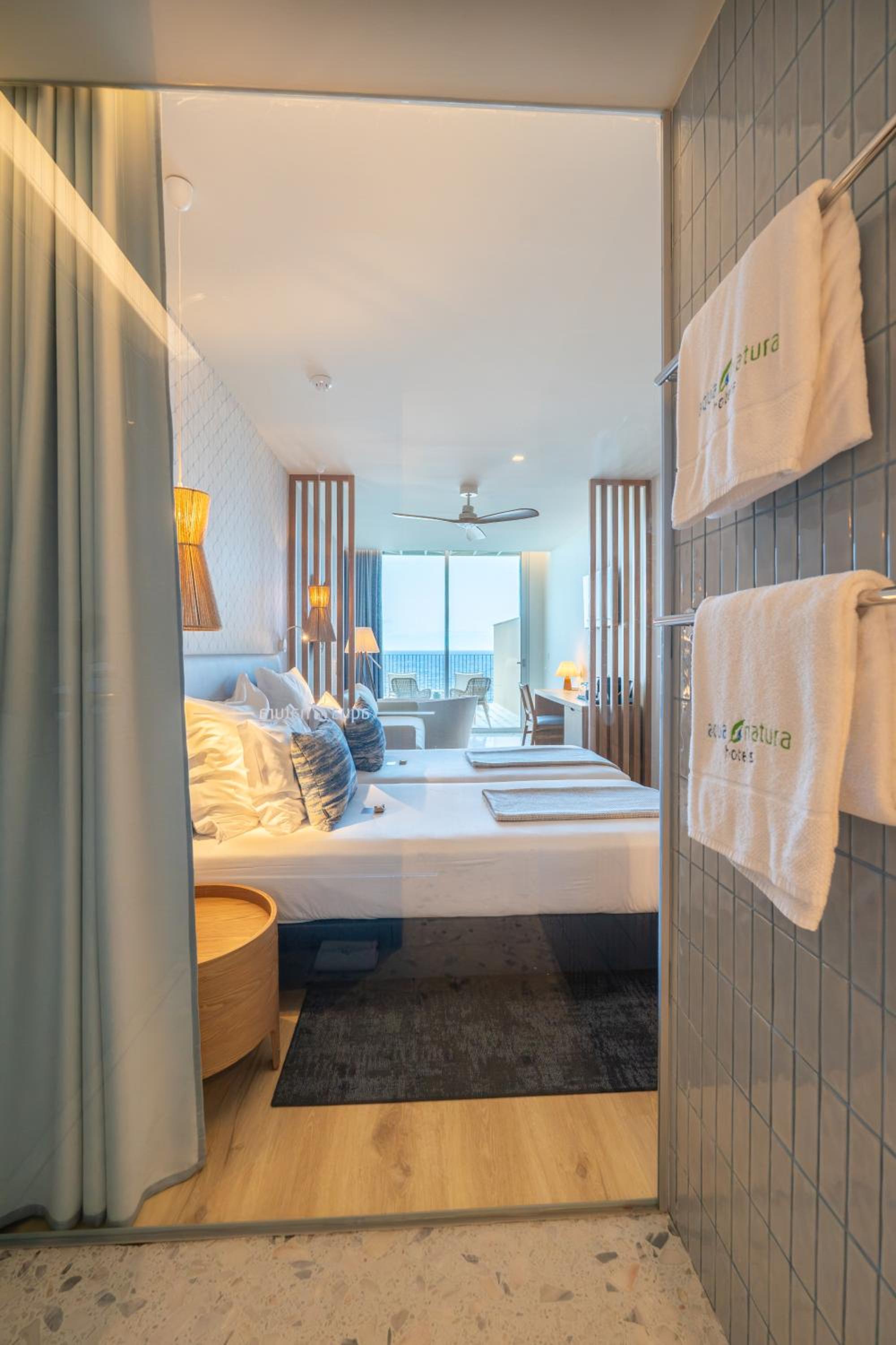 Suite with Sea View photo 2