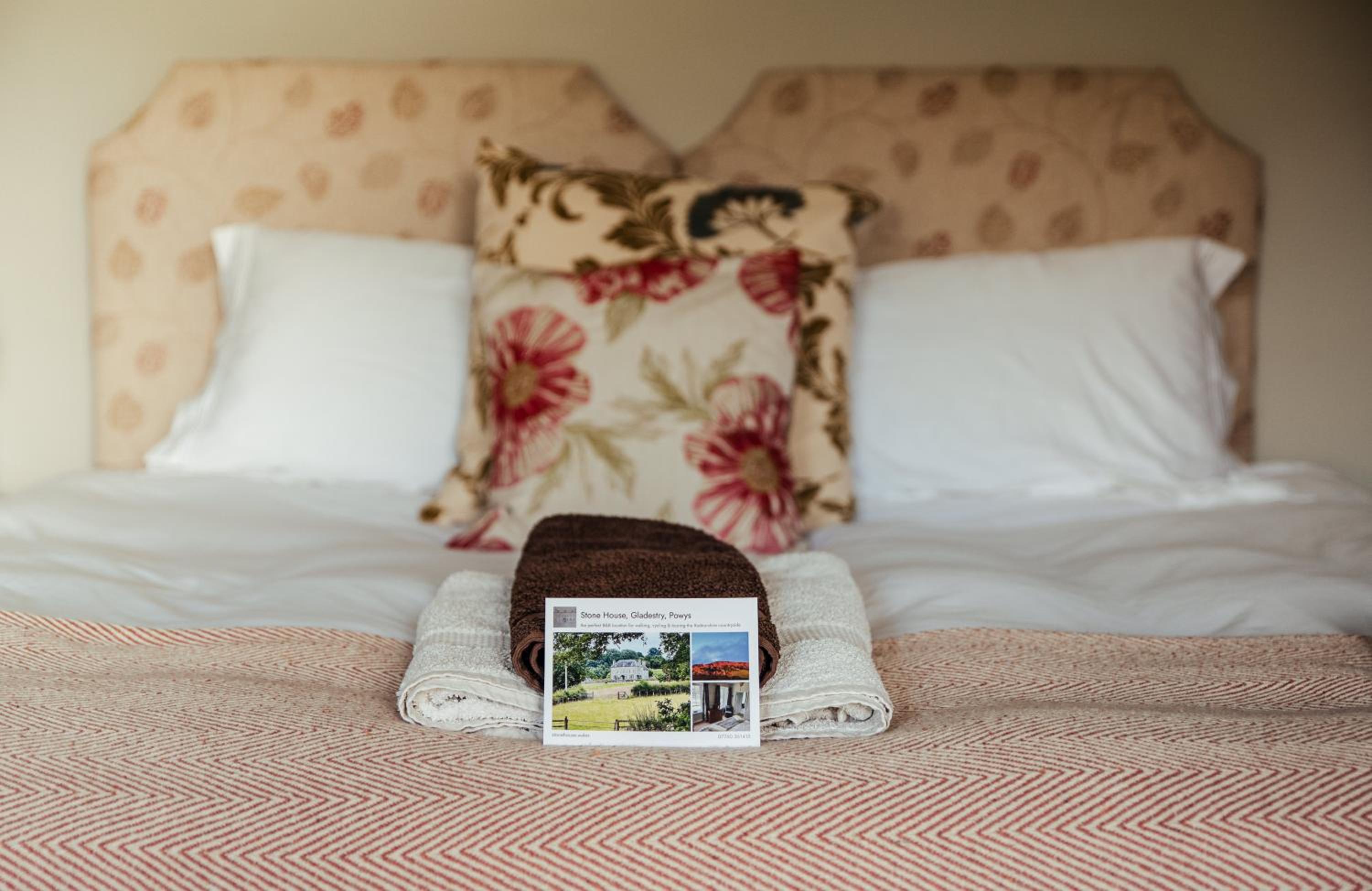 Double or Twin Room with Private Bathroom
