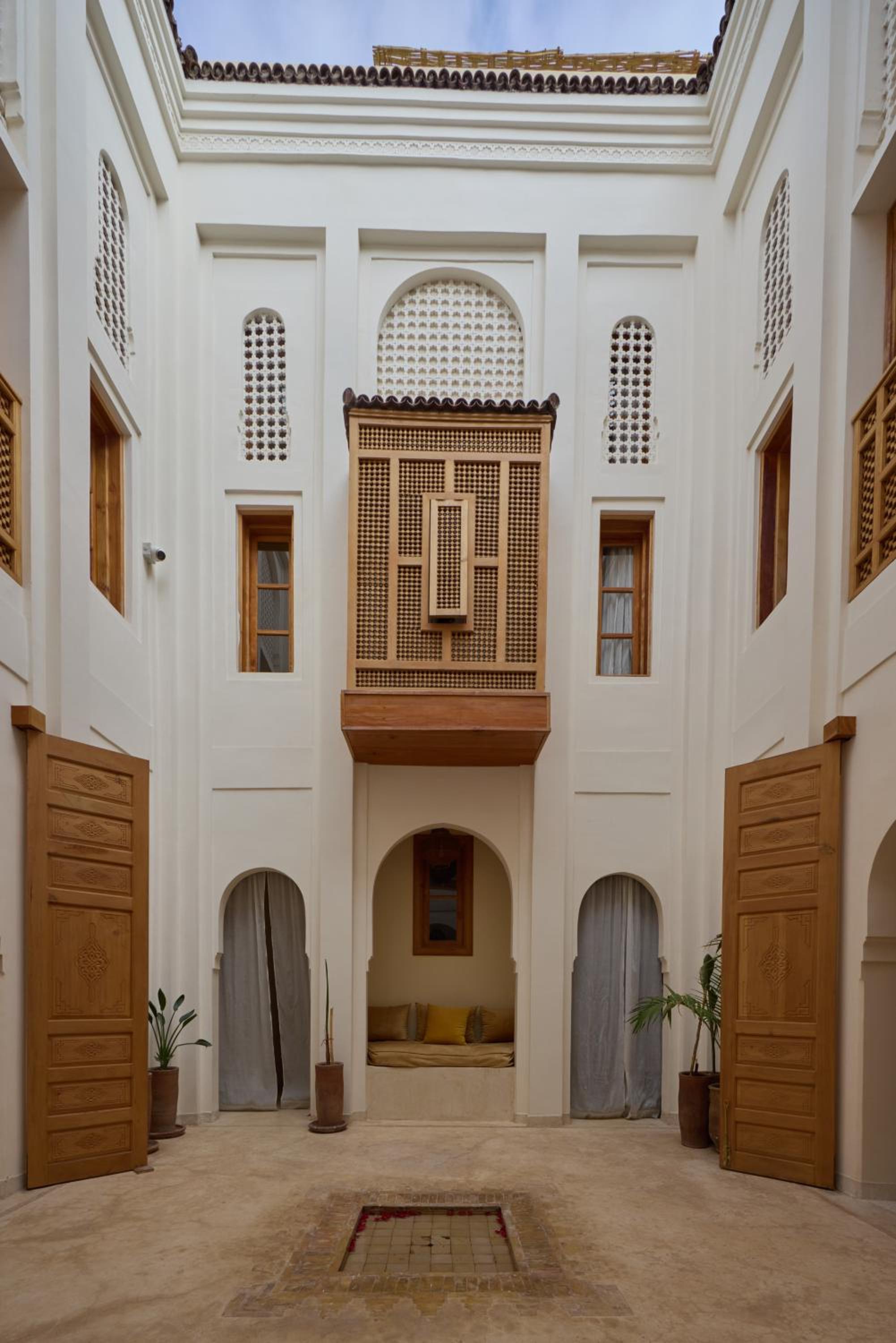 Deluxe Double Room with Balcony photo 2