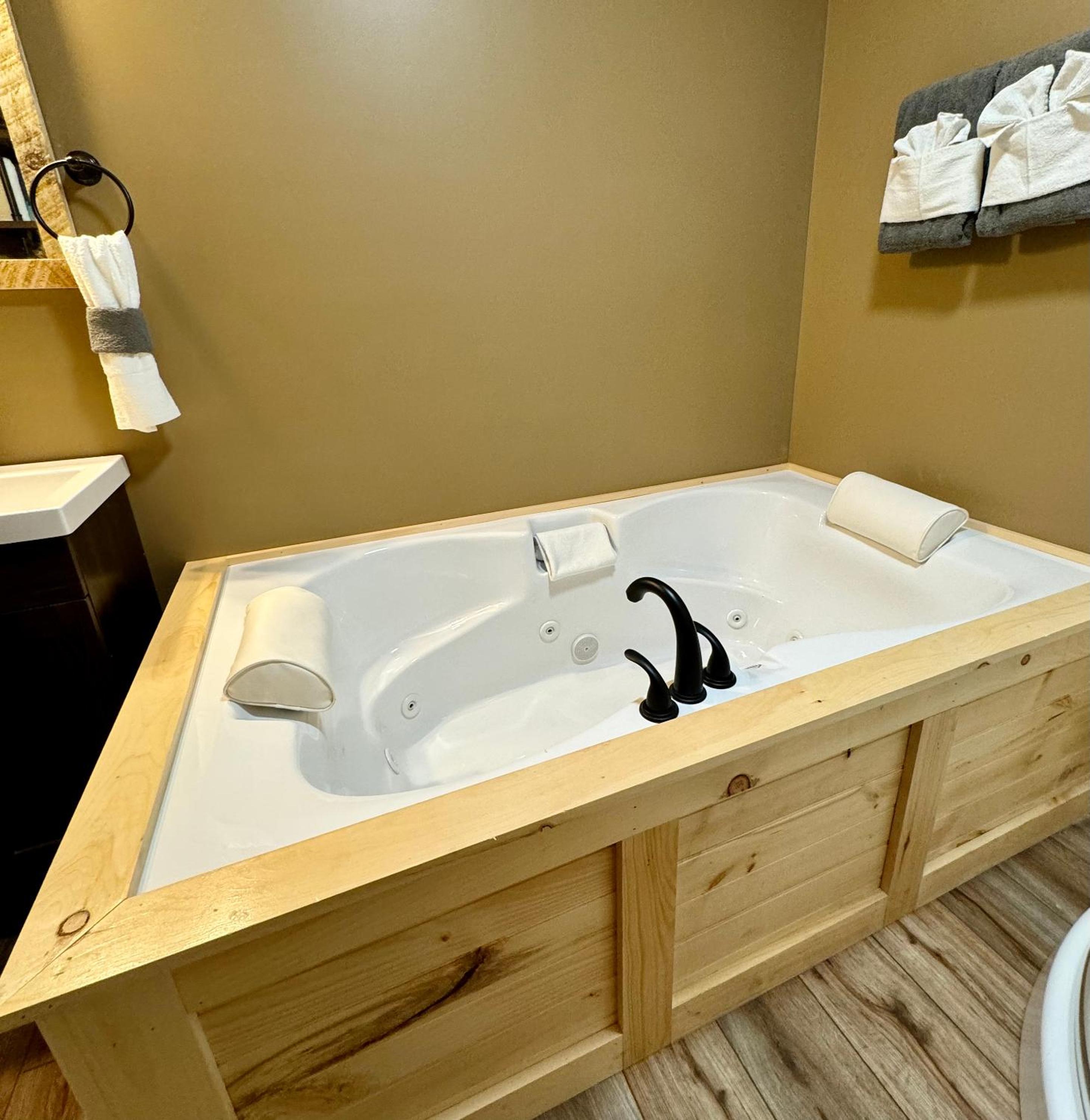 Studio with Spa Bath photo 2