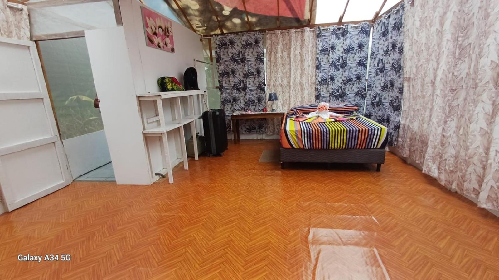 Triple Room with Private Bathroom photo 3