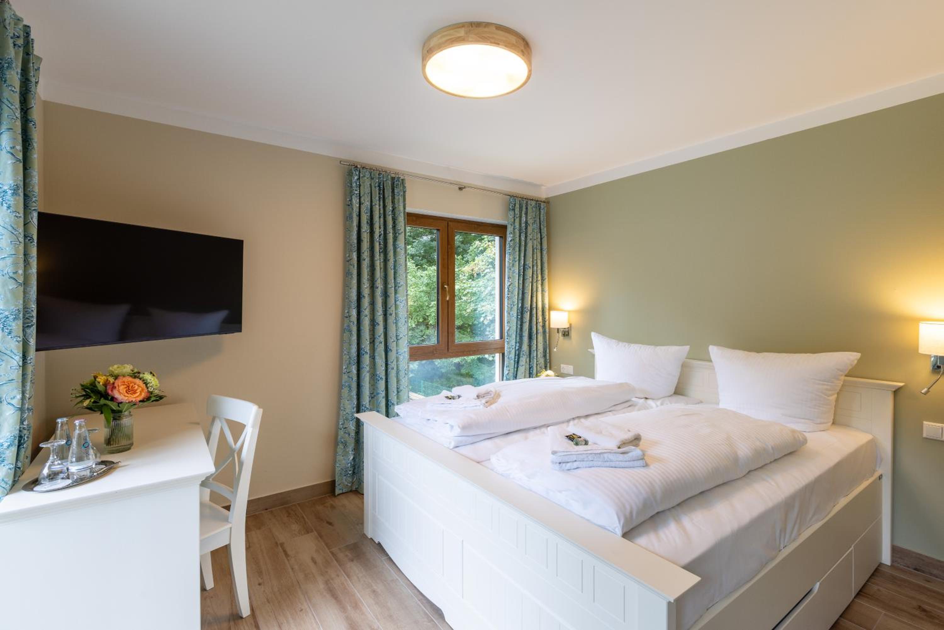 Family Room in Guest house photo 2