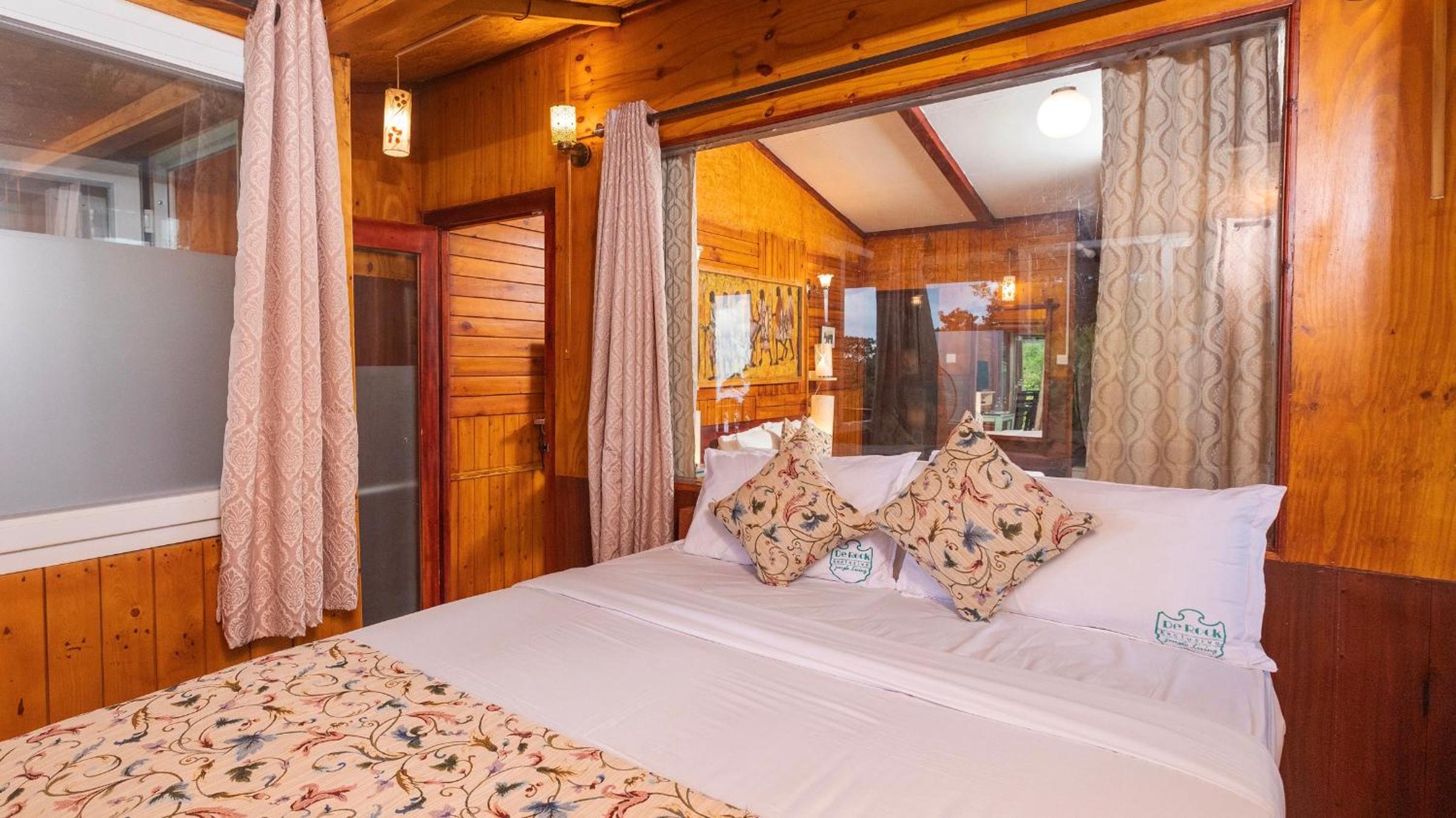 Rain Forest Premium Room photo 3