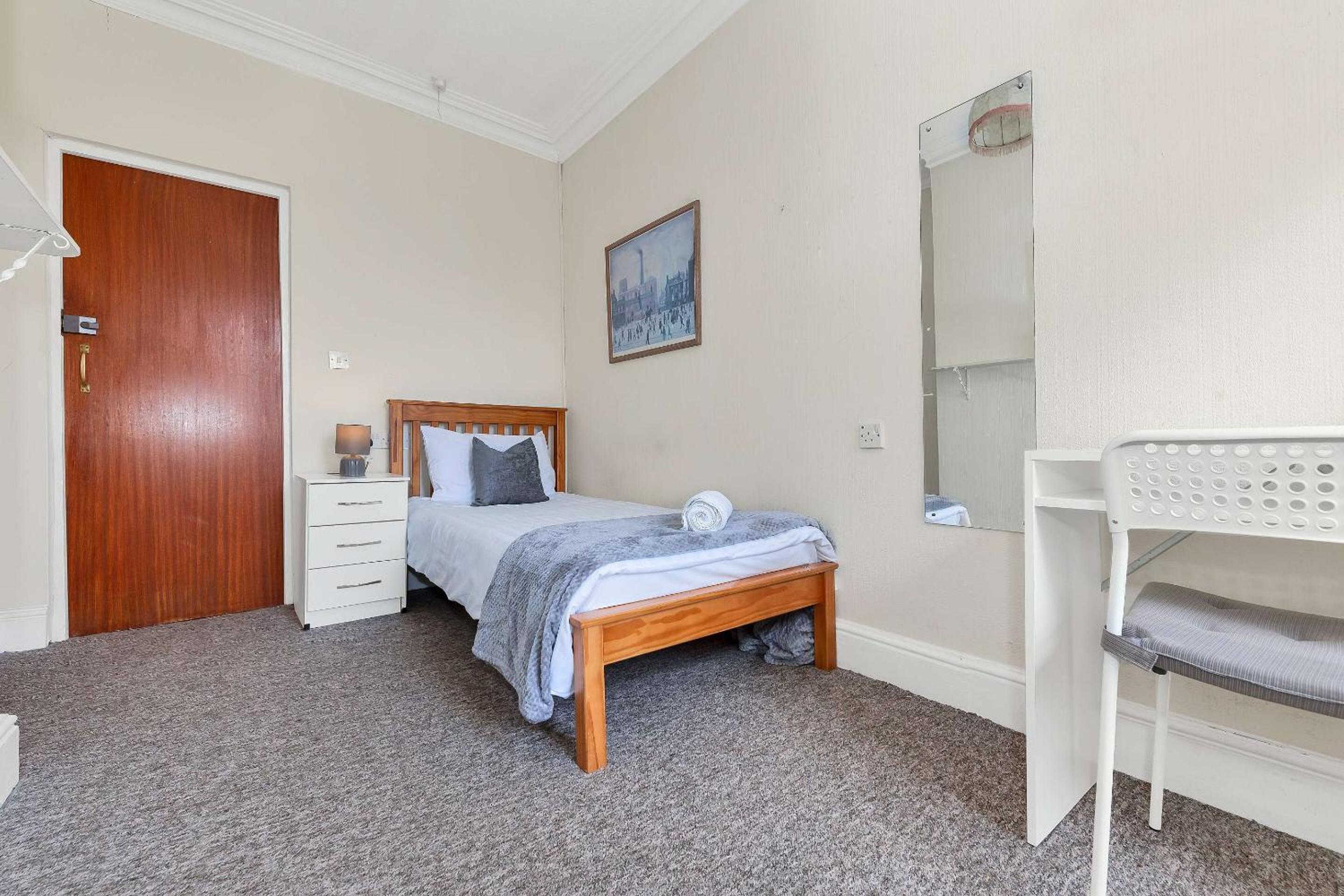 Single Room with Private Bathroom