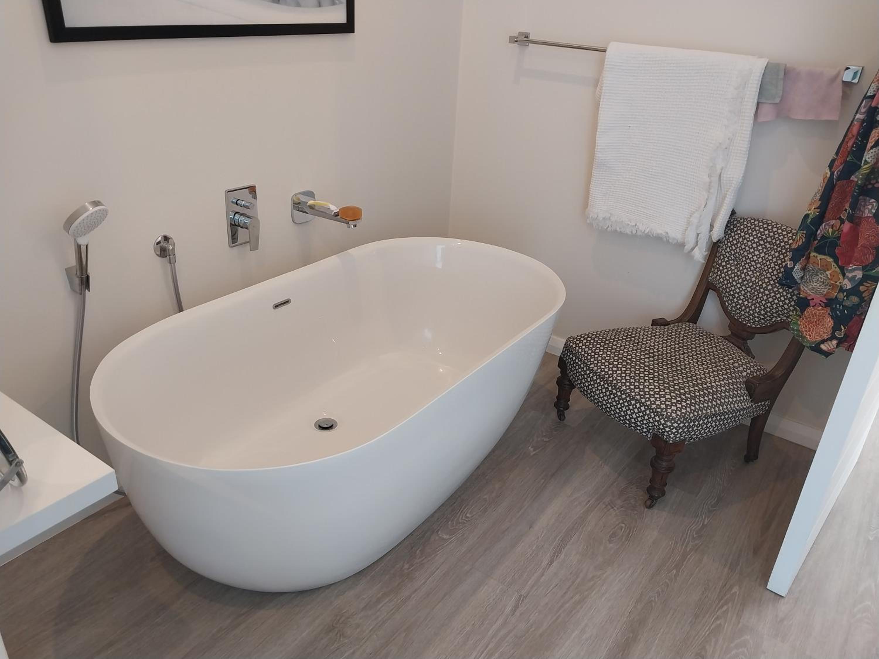 Deluxe Double or Twin Room with Mountain View photo 3
