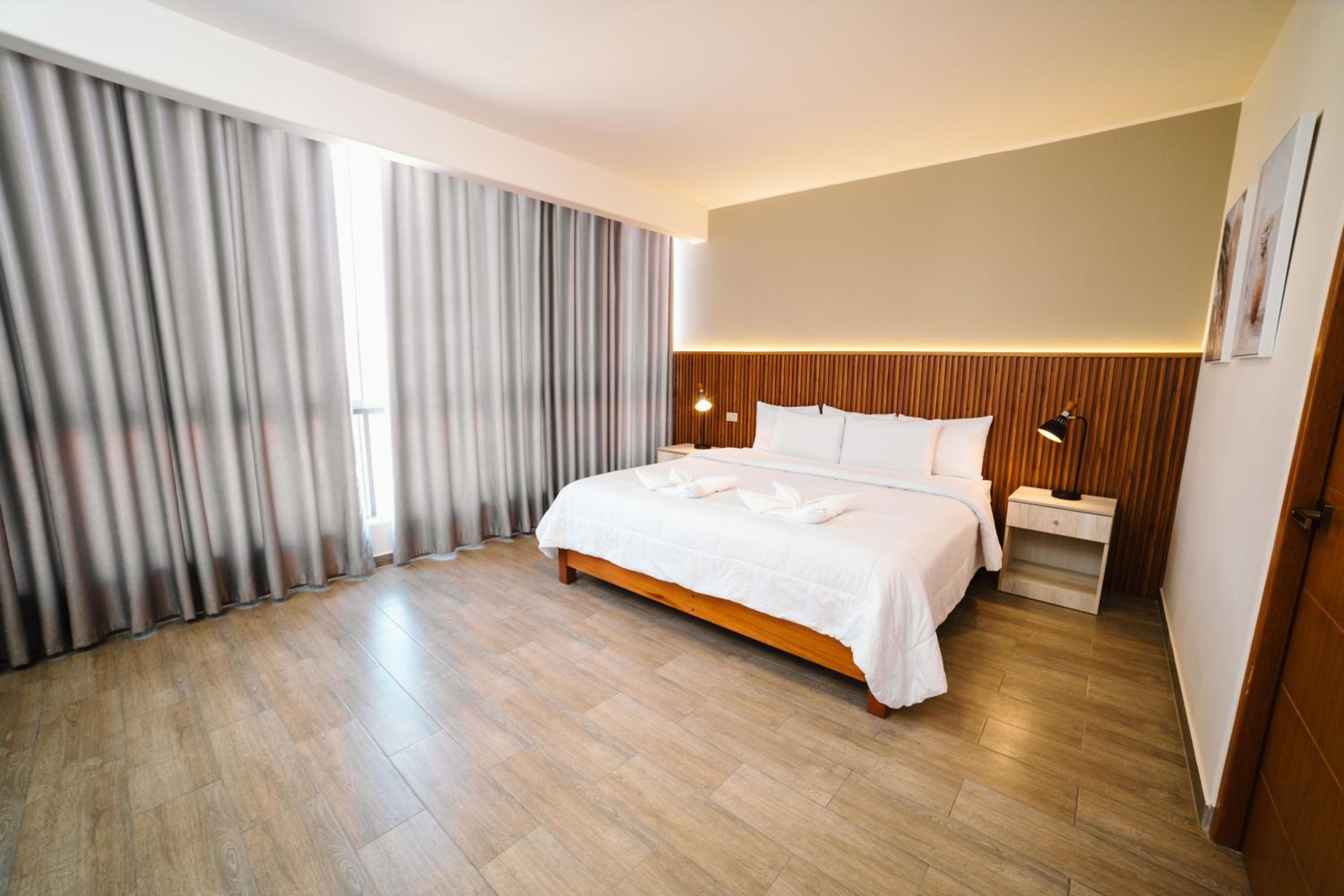 Suite photo 1