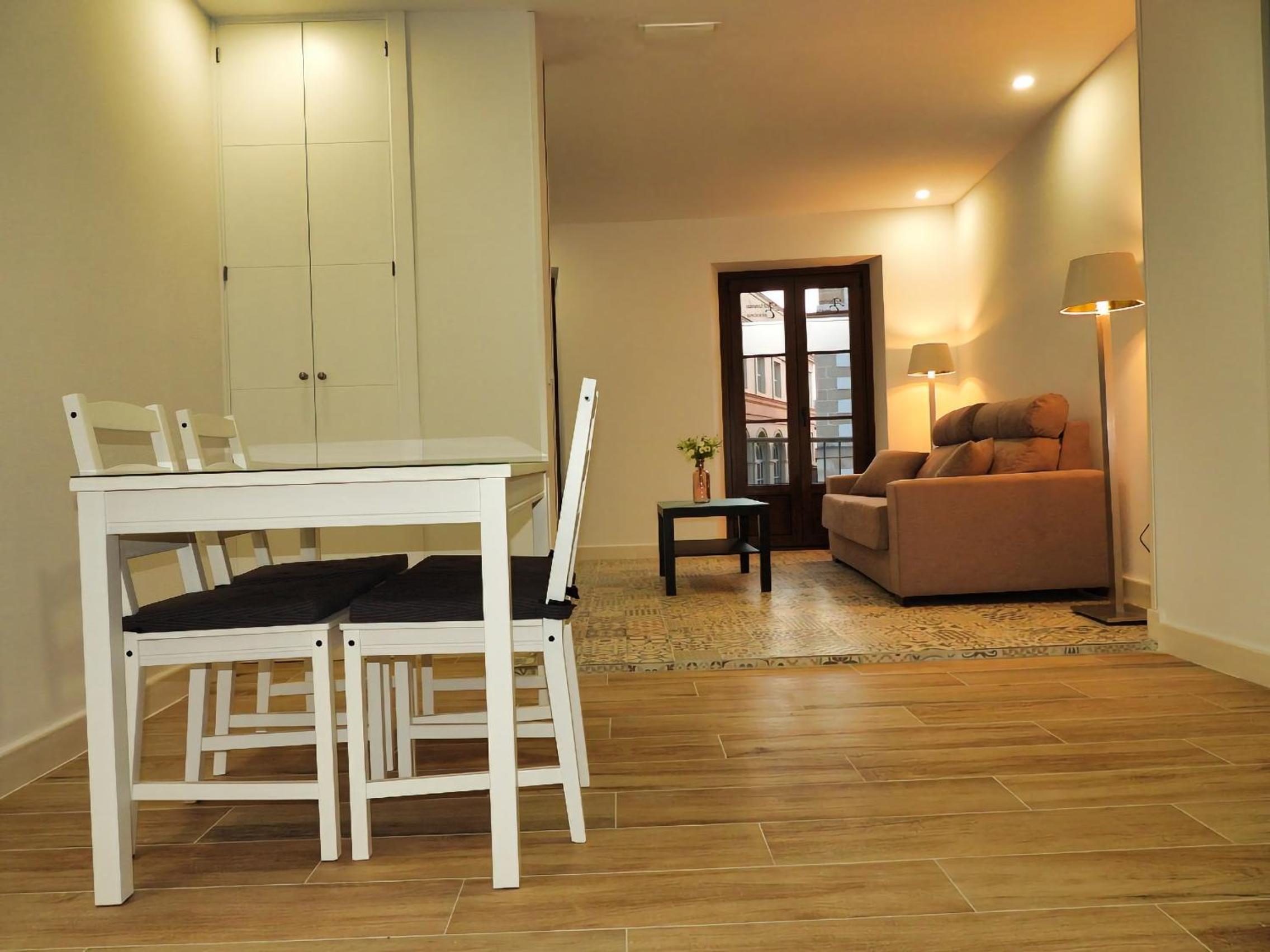 One-Bedroom Standard Apartment