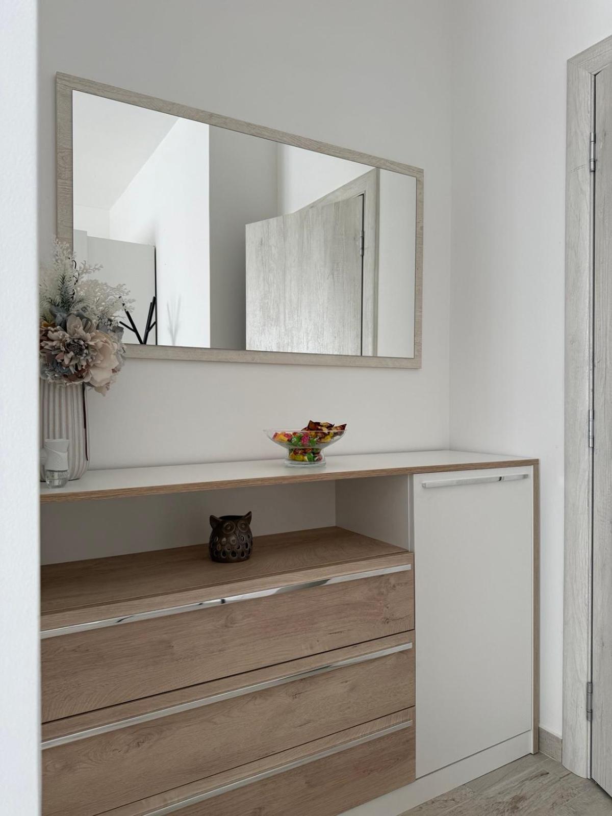 Two-Bedroom Apartment with Terrace photo 3