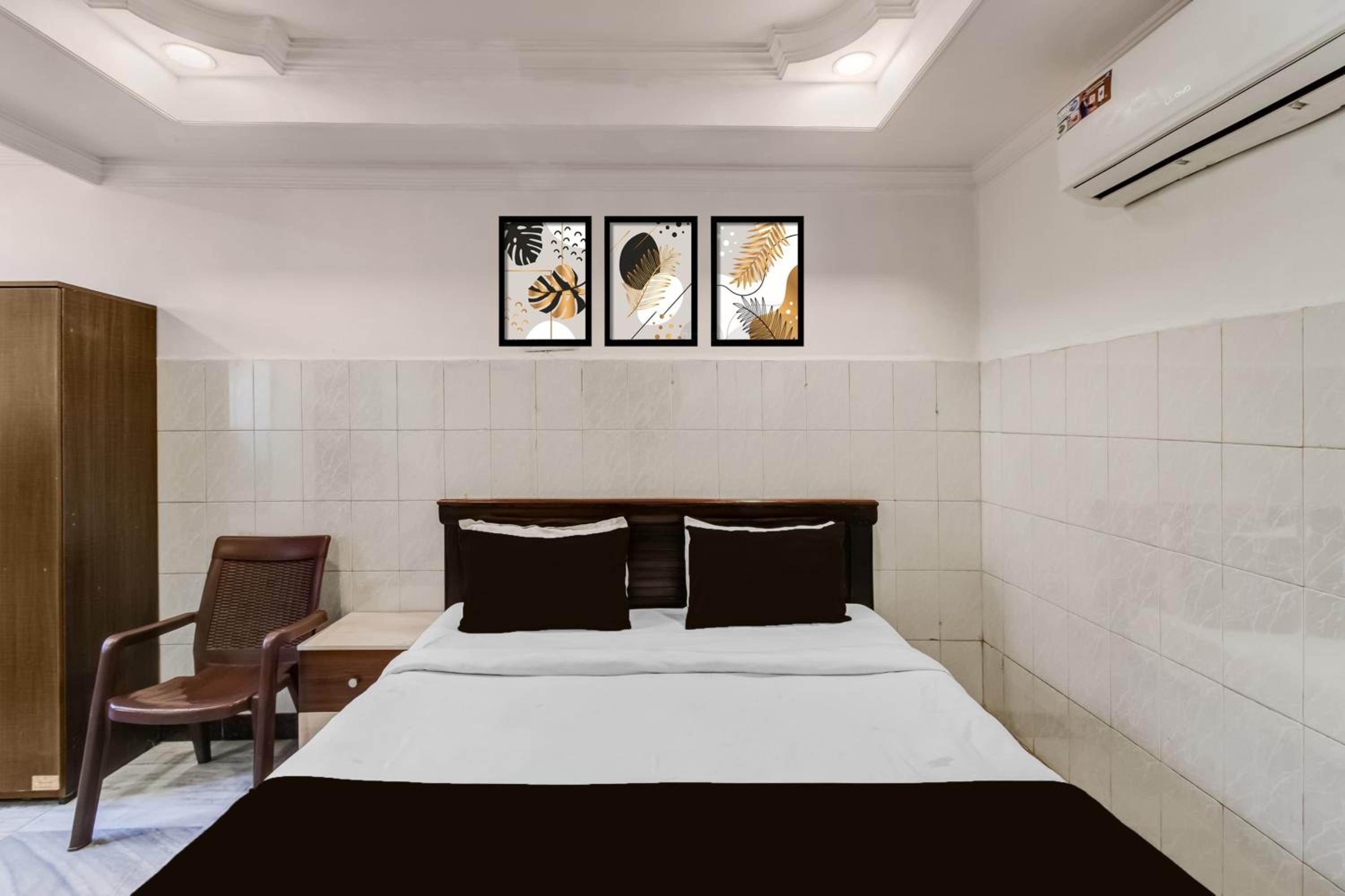 Classic Triple Room photo 3