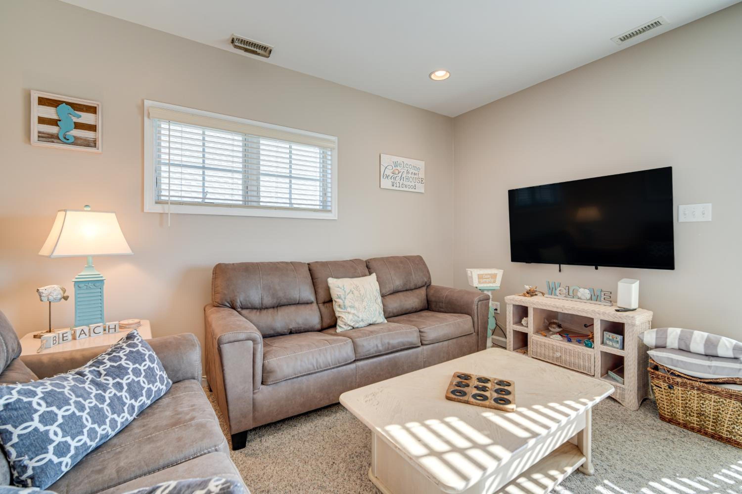 Apartment photo 1