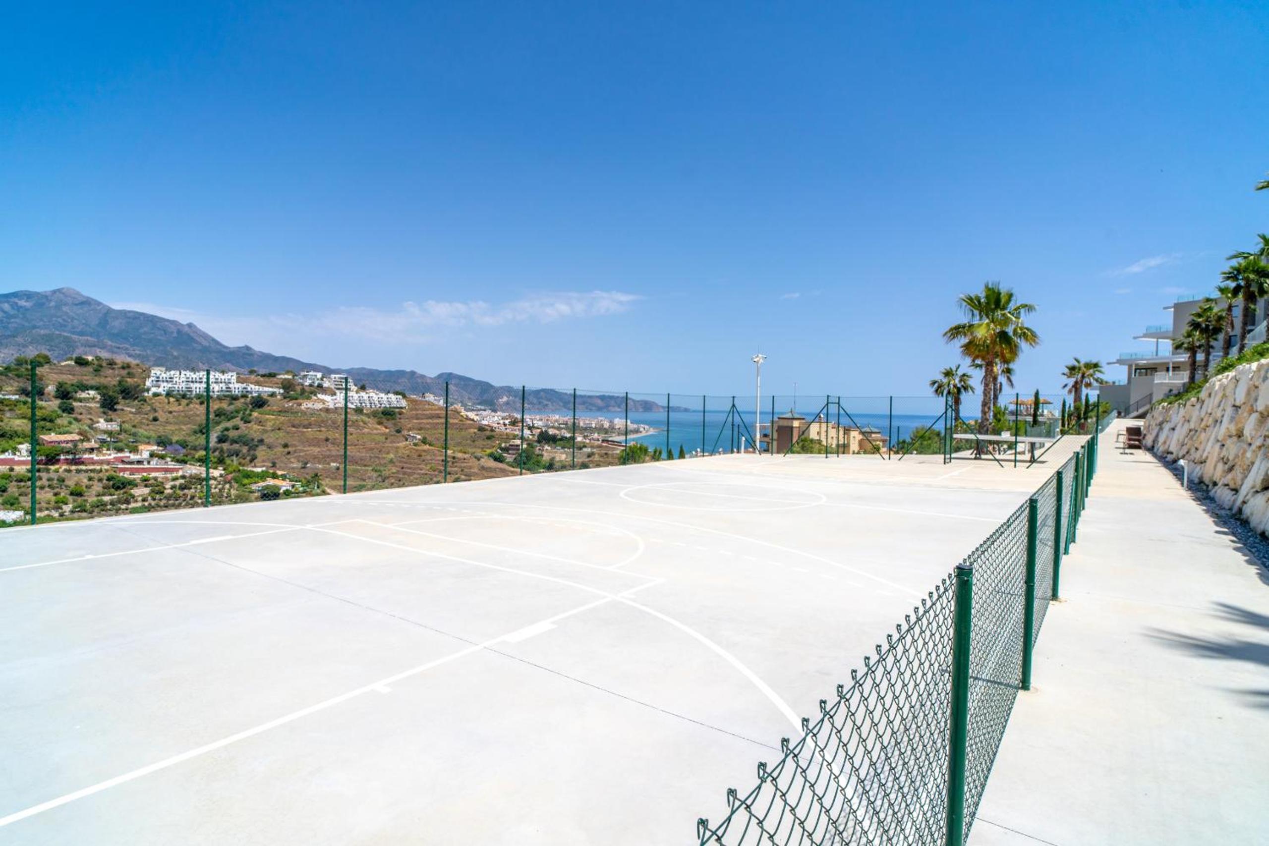 Two-Bedroom Deluxe Apartment with Ocean View