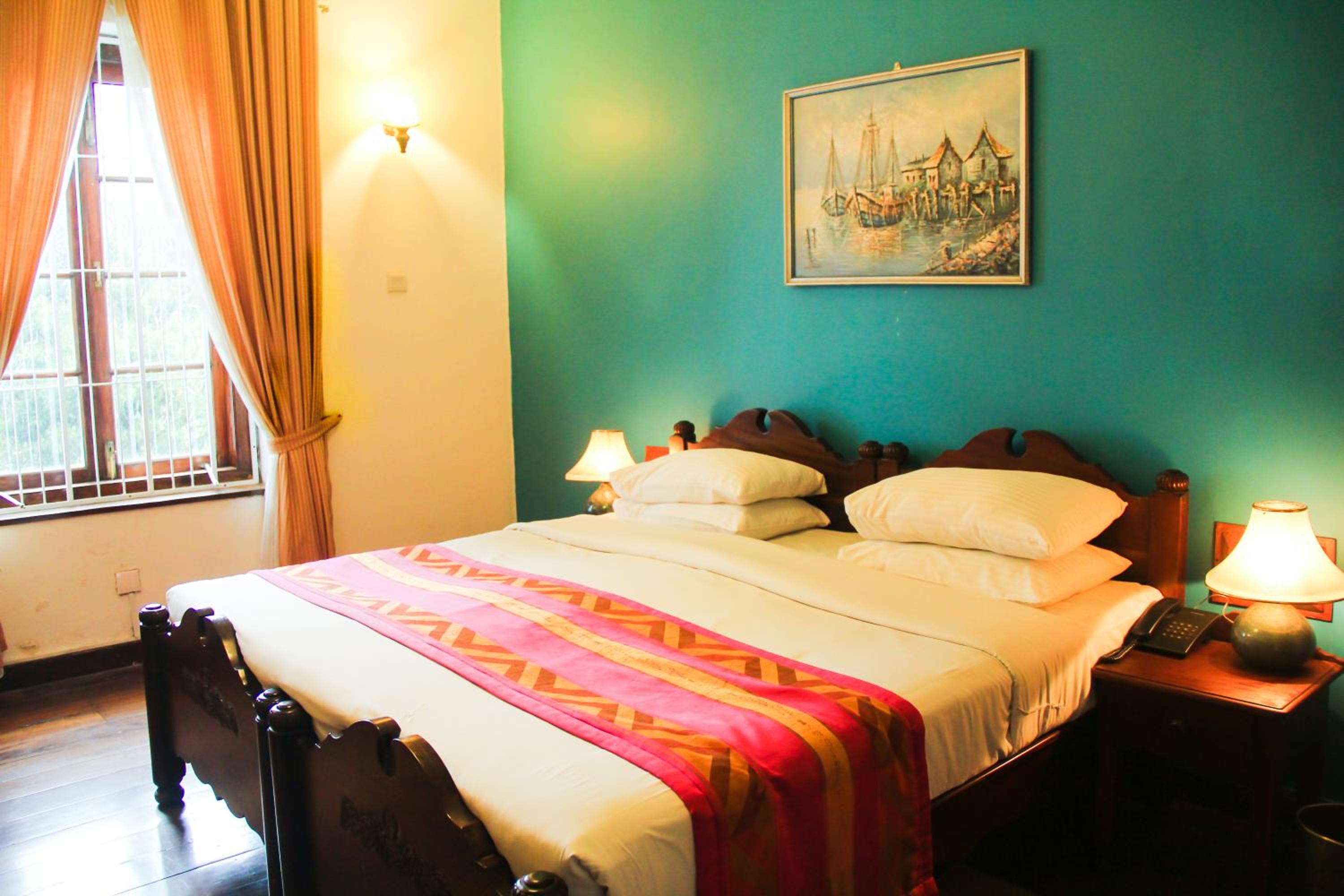 Standard Room With Bathtub photo 2