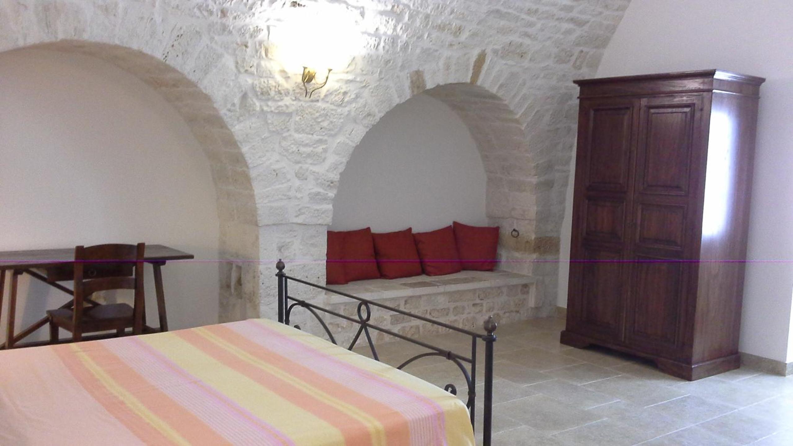 Quadruple Room with Private Bathroom photo 2