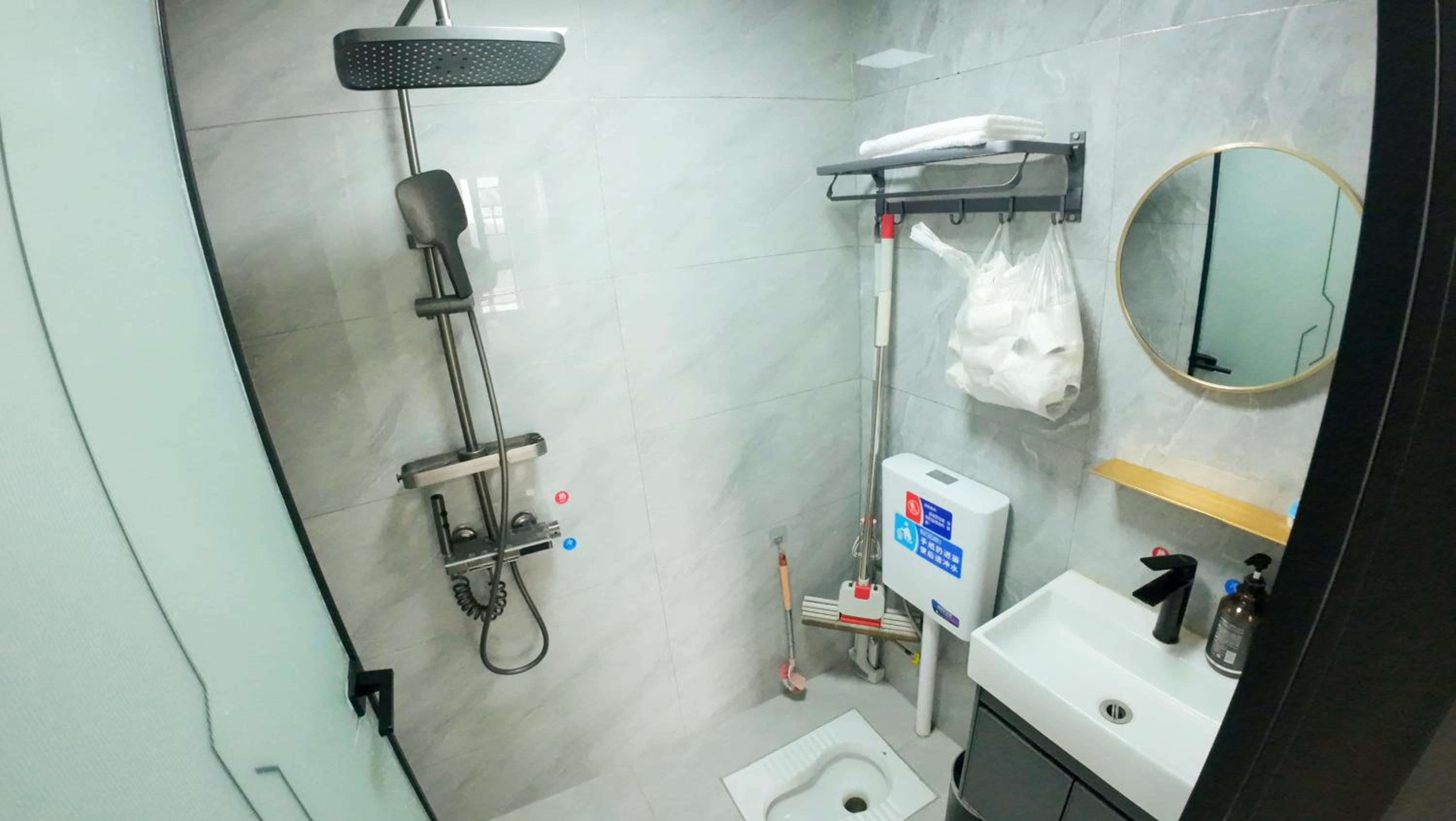 Single Room with Shared Shower and Toilet