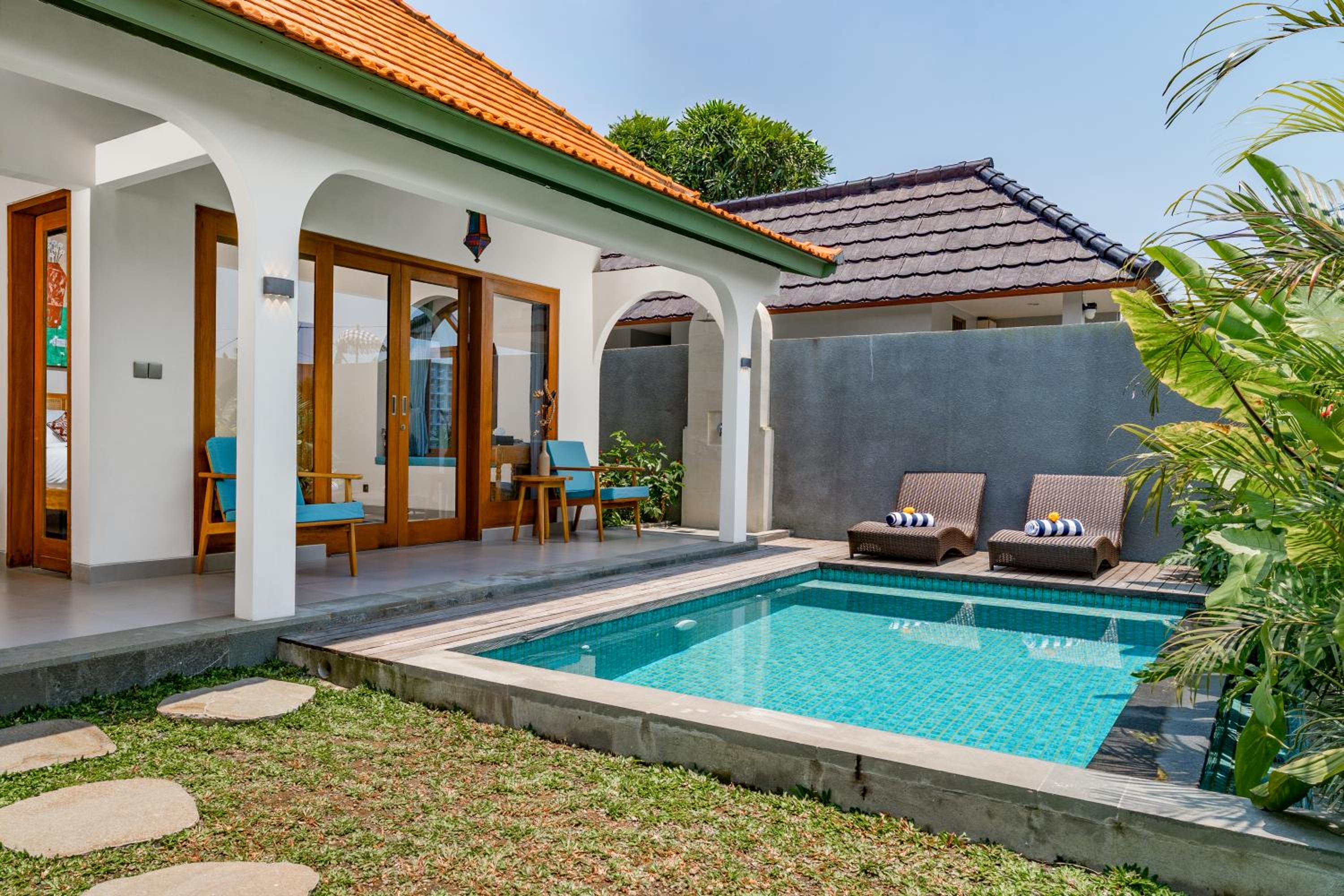 Villa with Private Pool photo 2