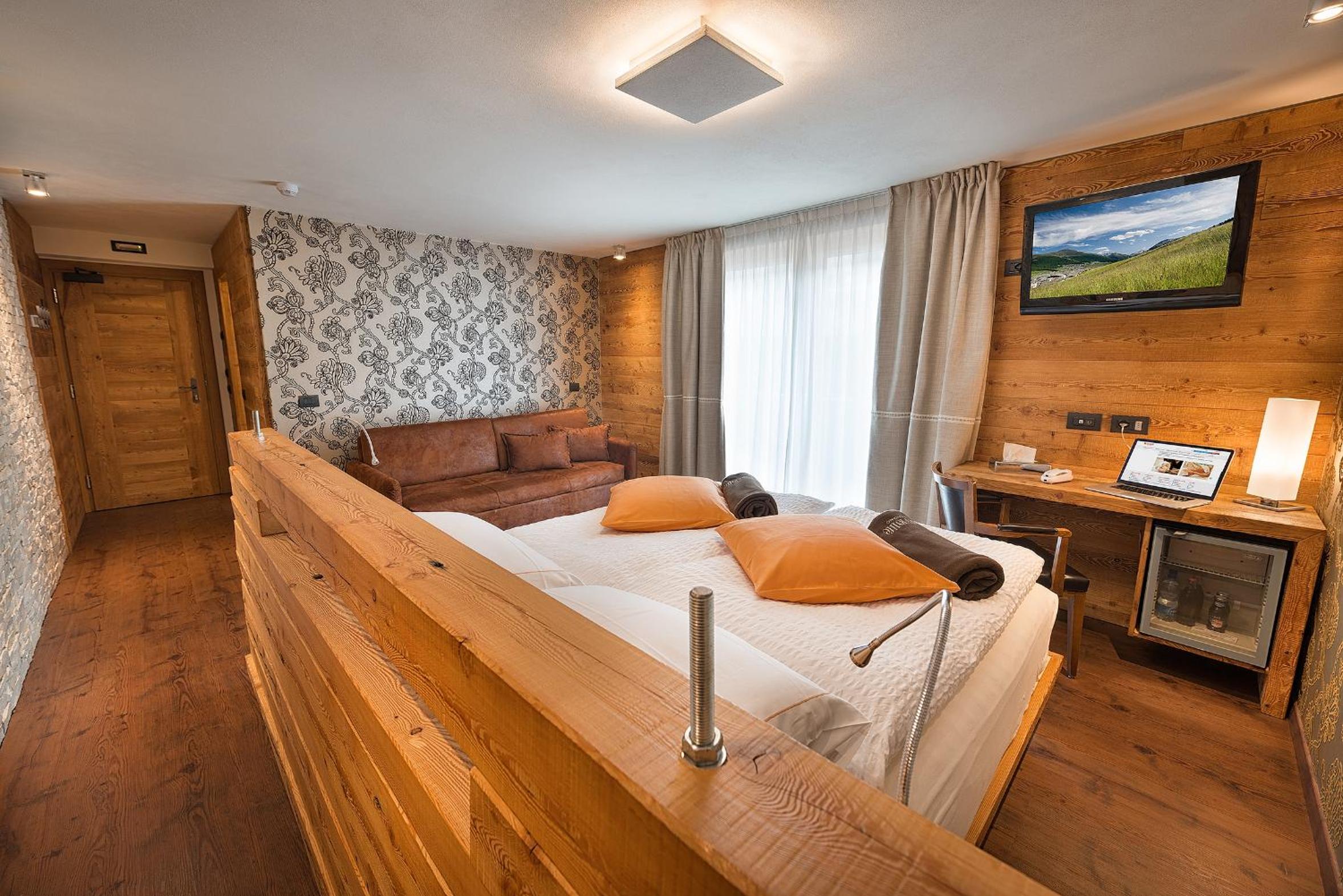 Deluxe Double Room photo 3