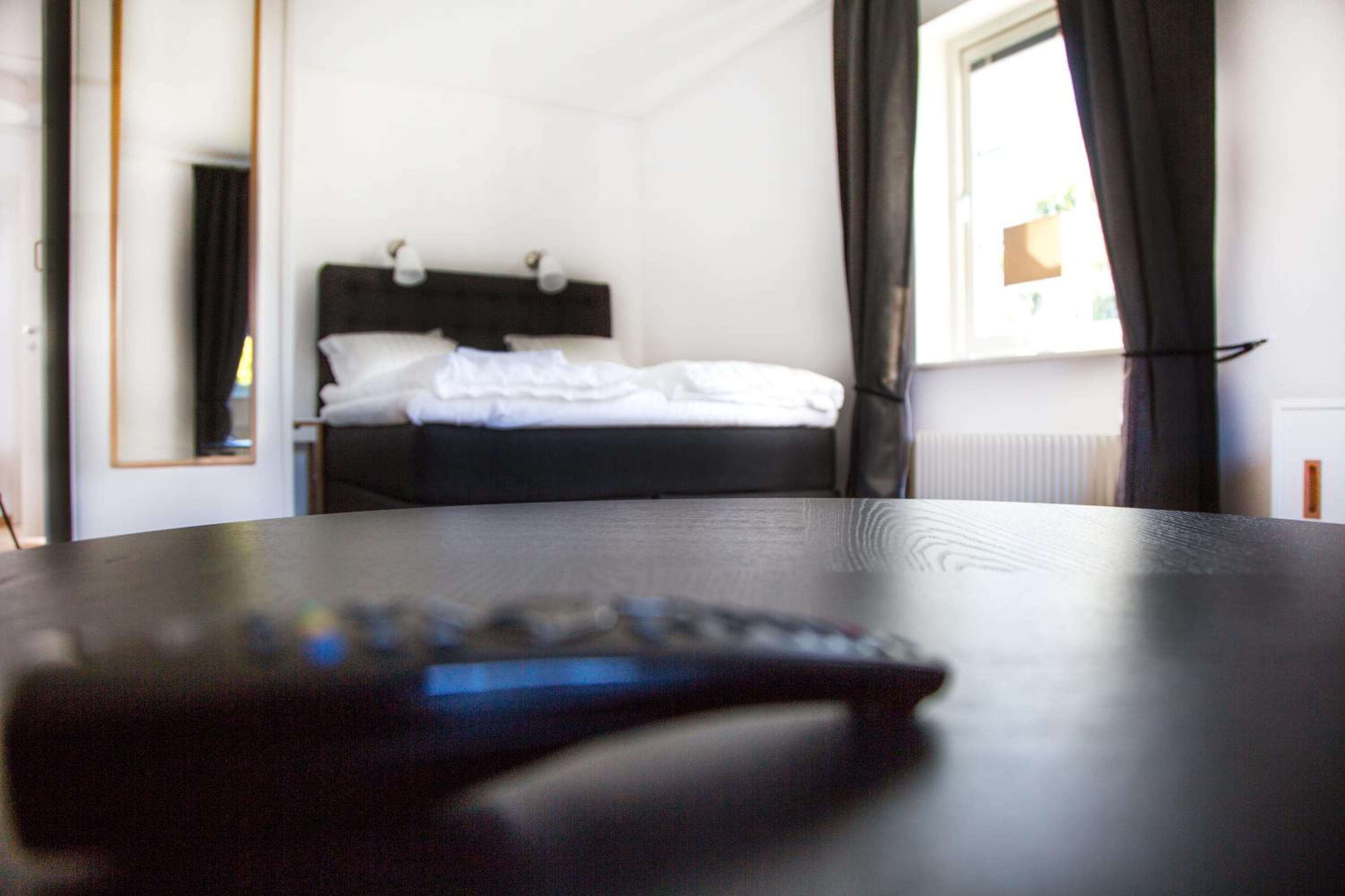 Studio Apartment photo 1