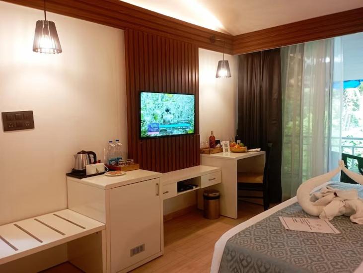 Deluxe Double Room - Photo 1