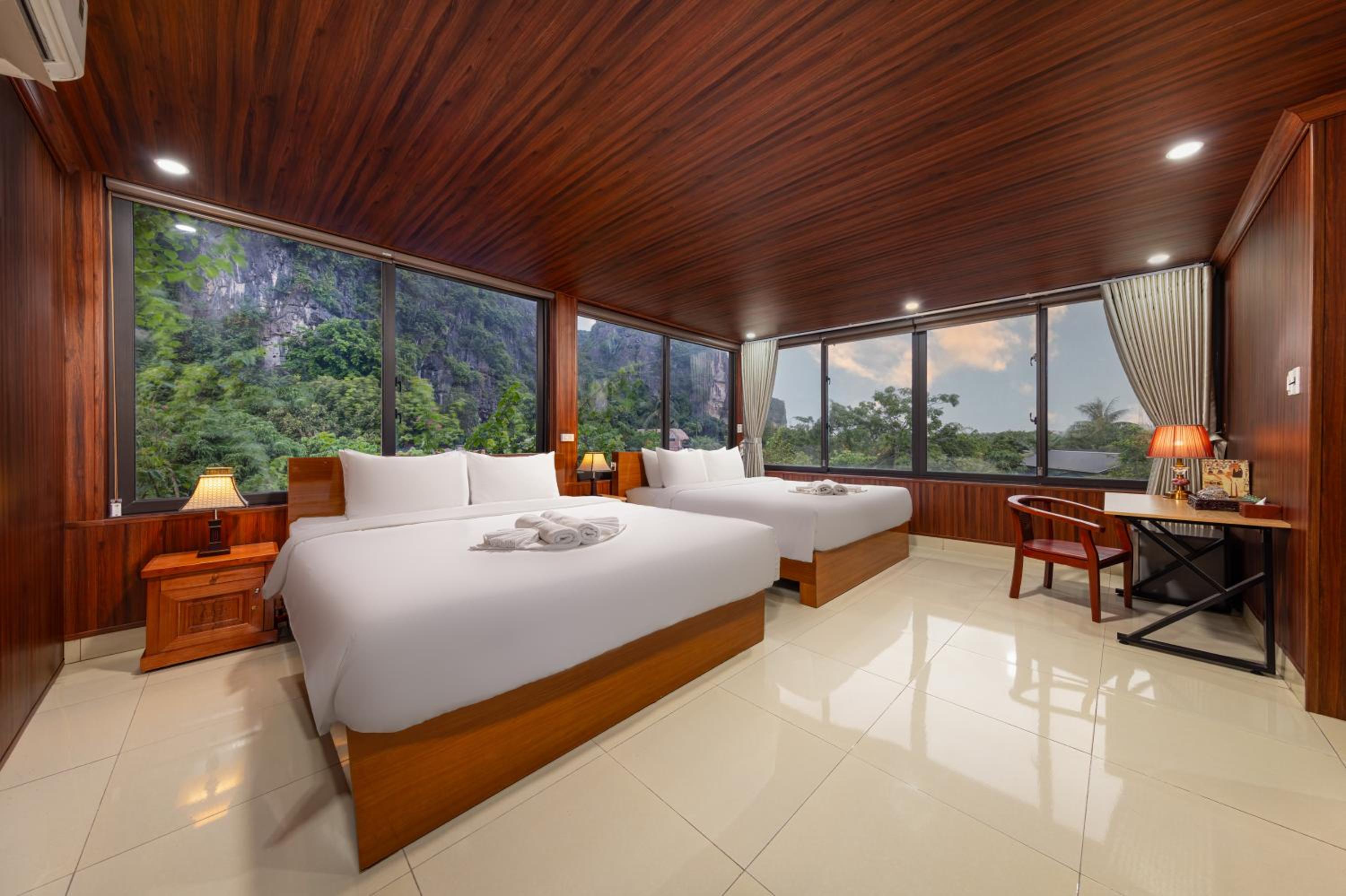 Family Room with Mountain View