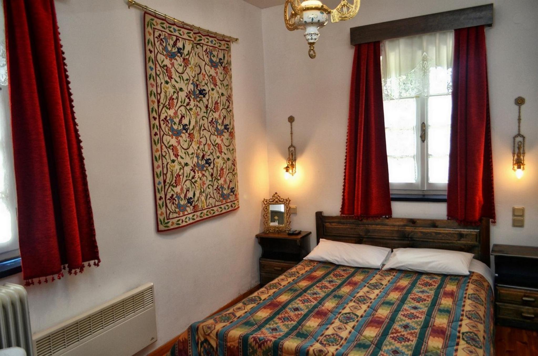 Small Double Room photo 2
