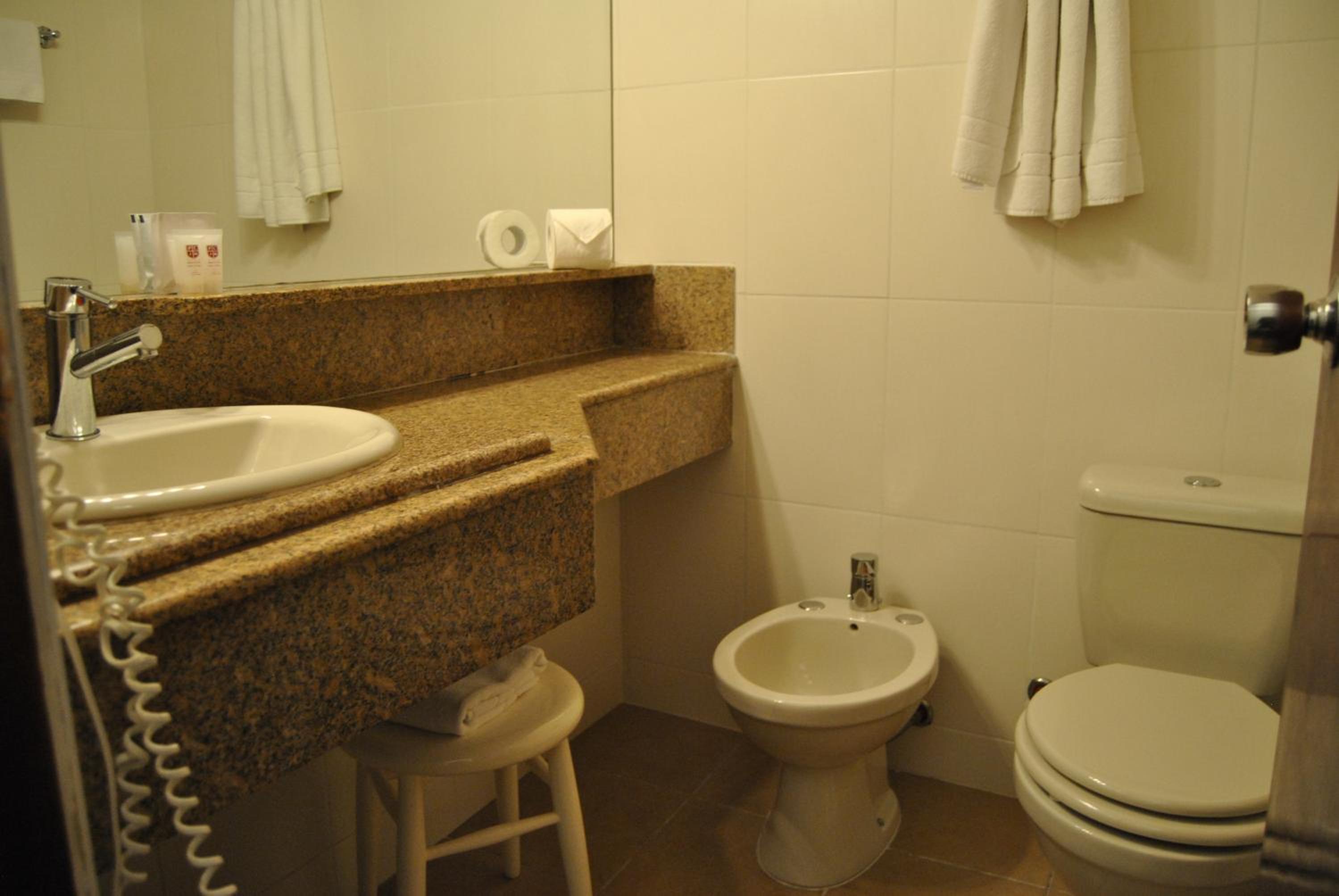 Standard Twin Room photo 2