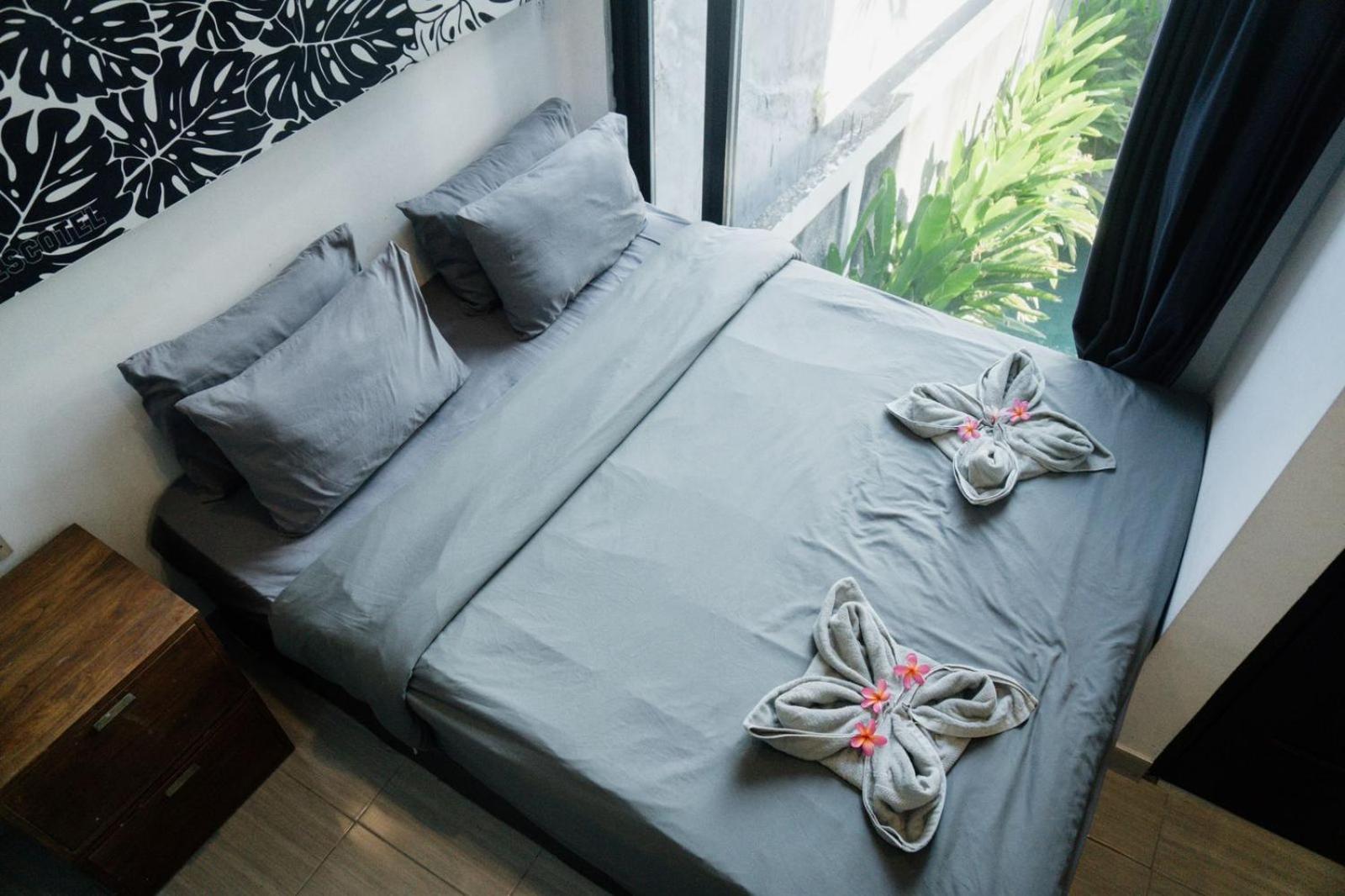 Deluxe Room - Photo 5