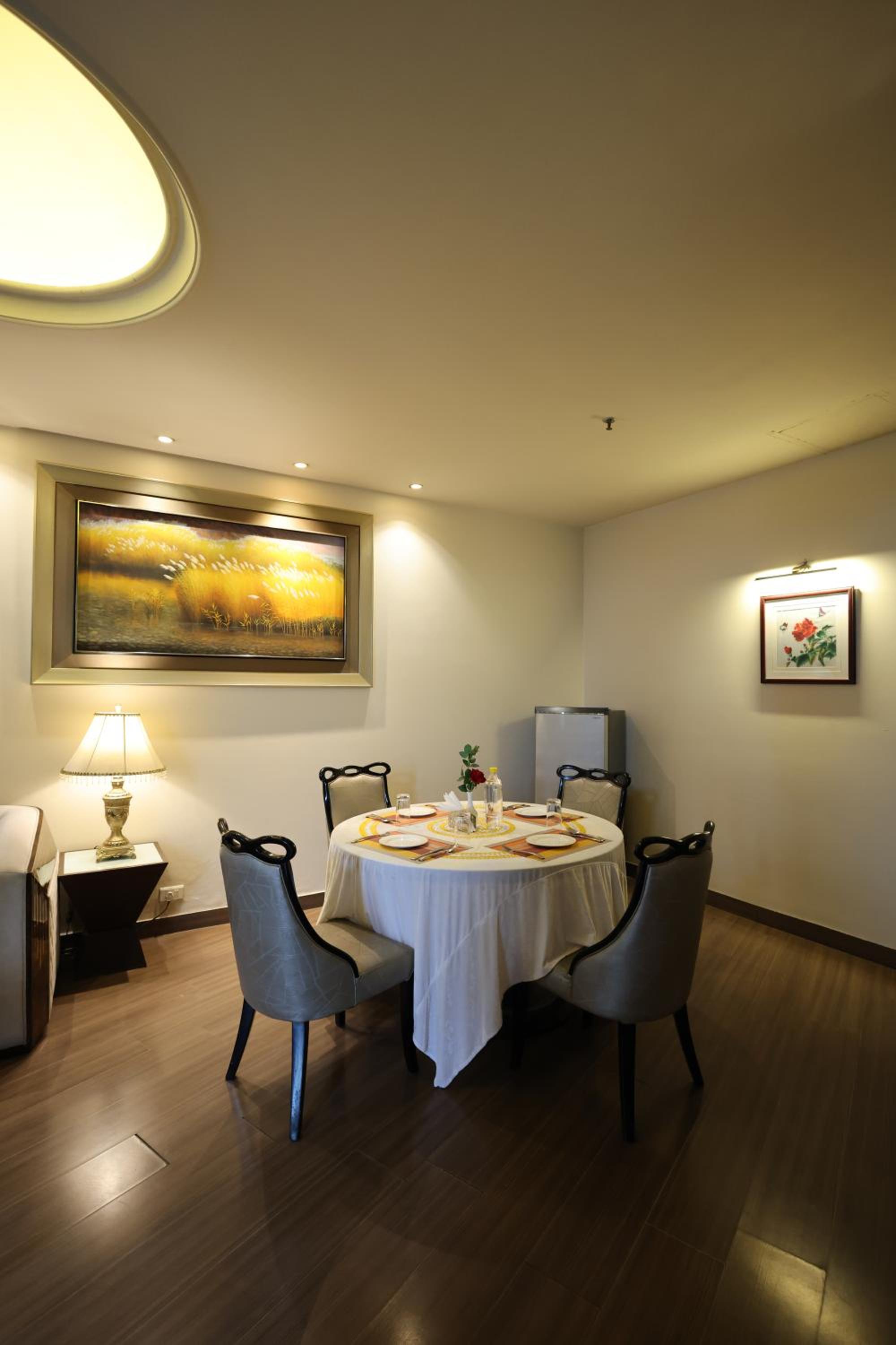 Suite photo 1