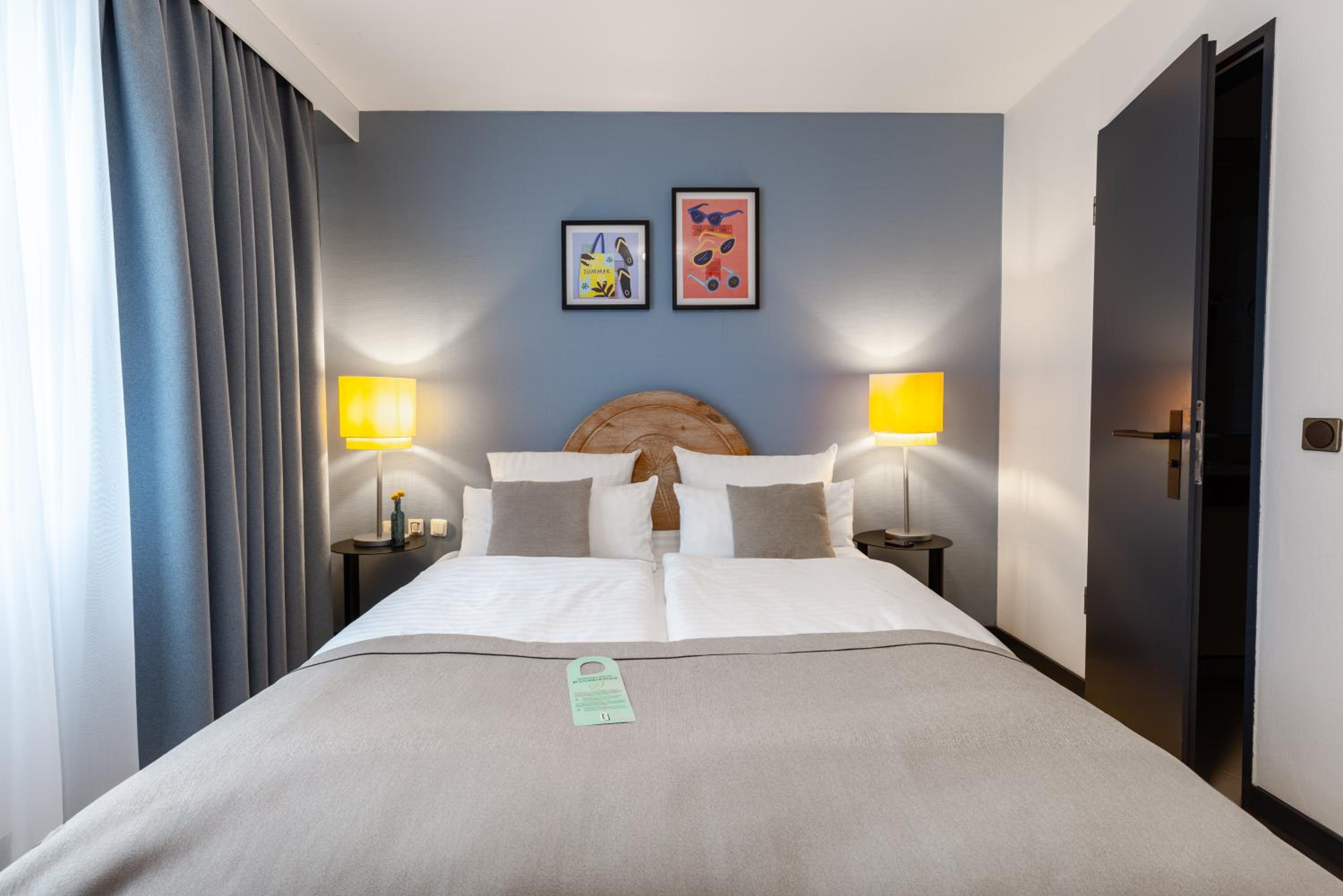 Standard Triple Room - Photo 3