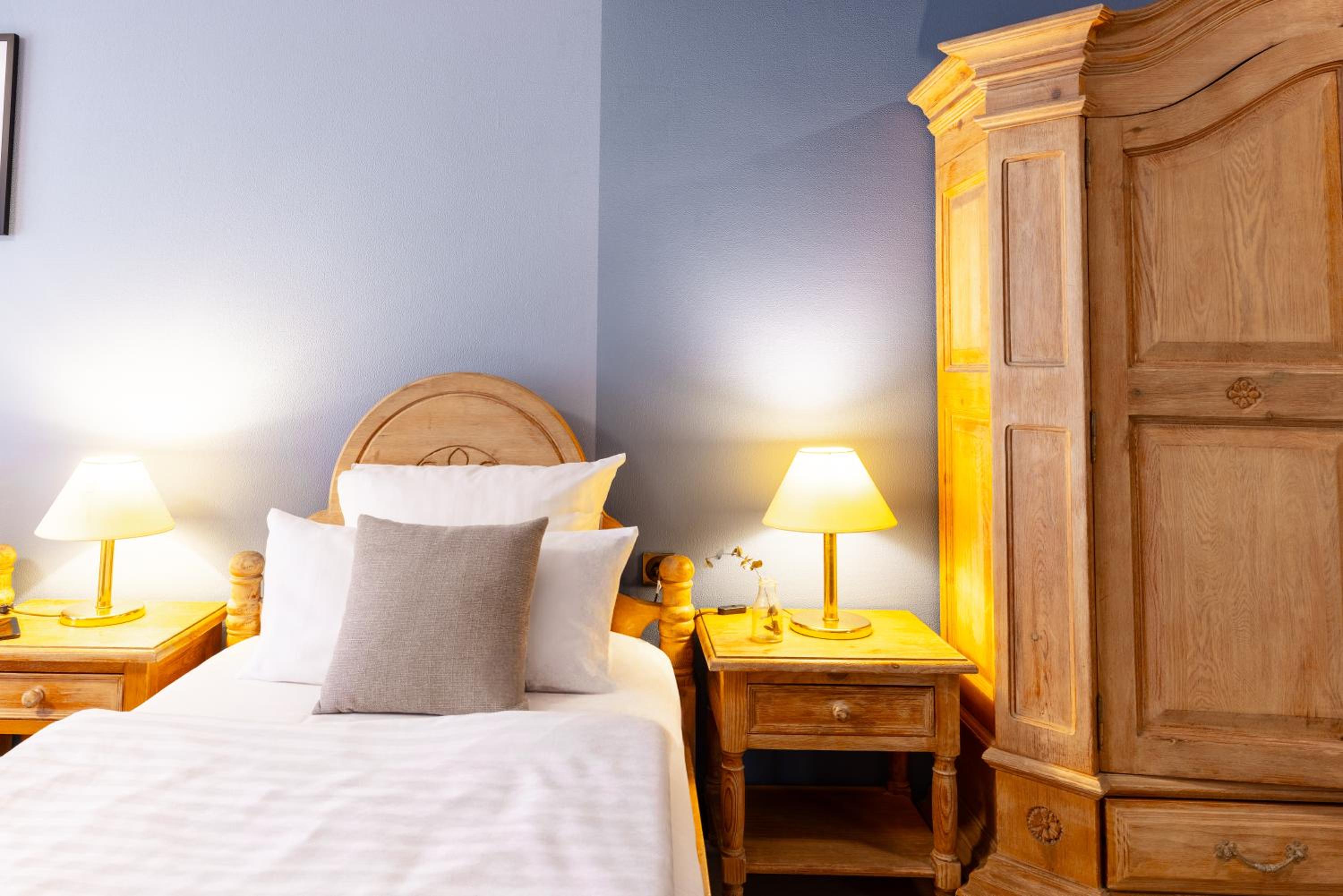 Standard Triple Room - Photo 5