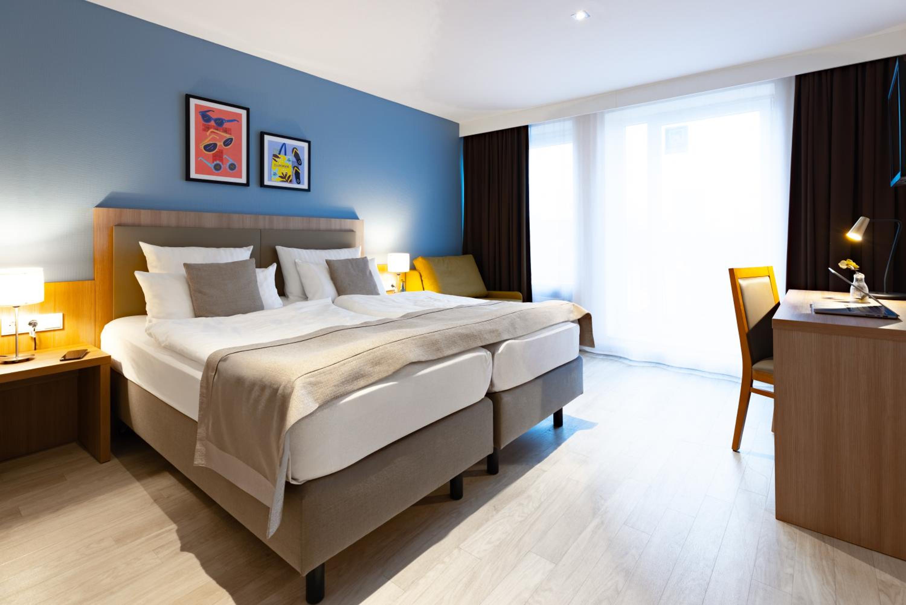 Standard Queen Room - Photo 5