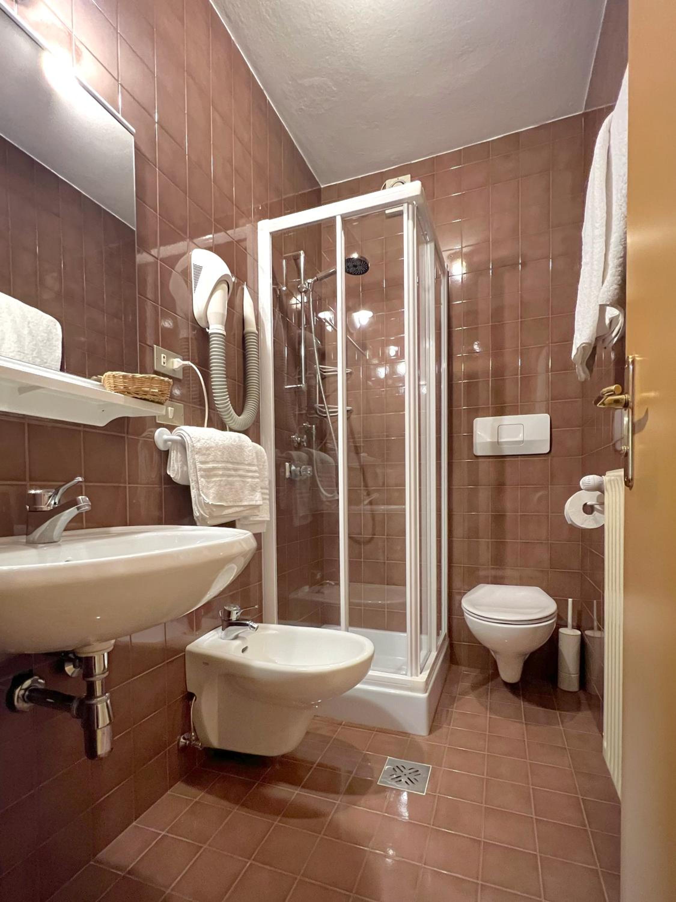 Economy Double or Twin Room