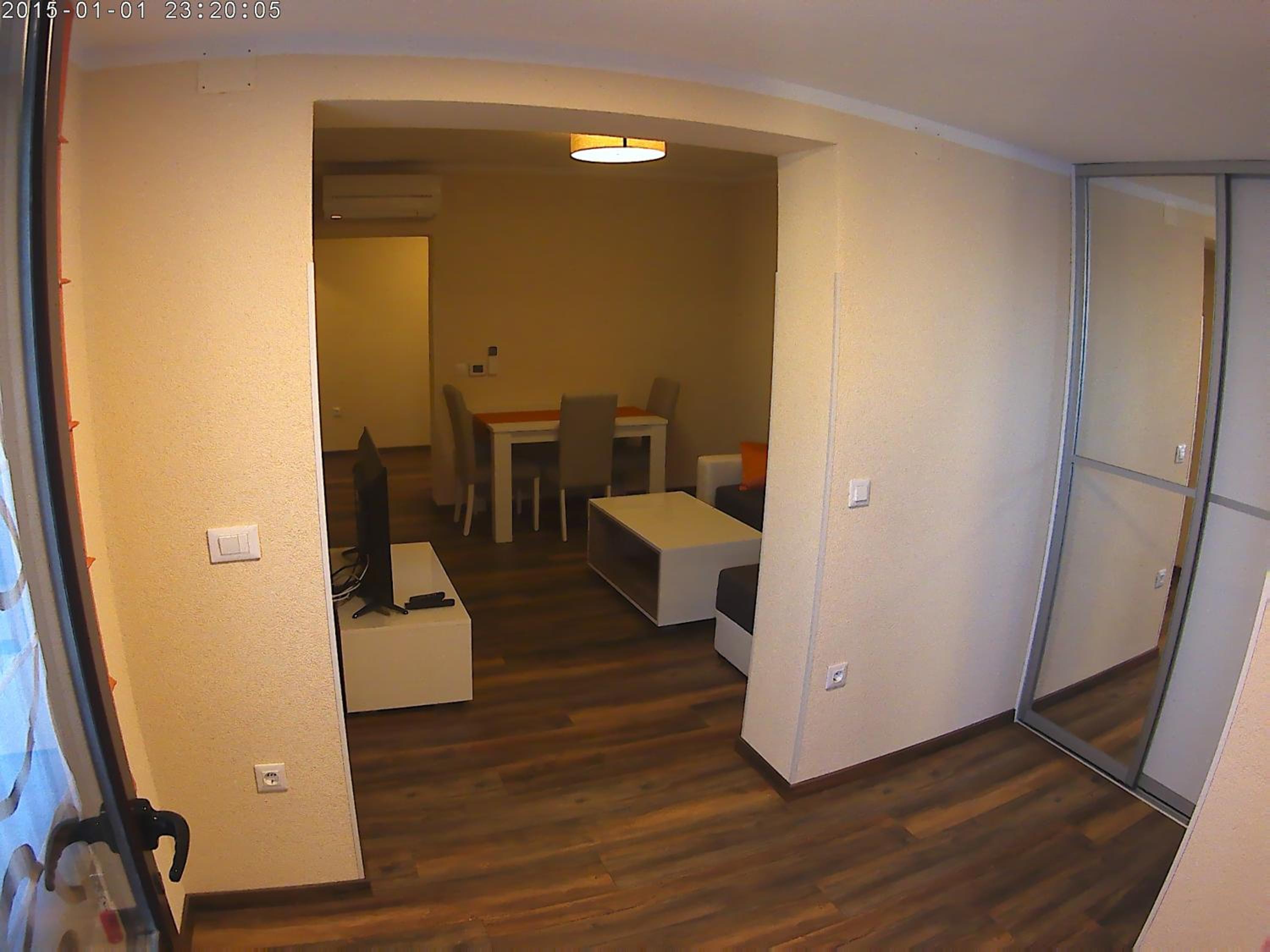 Apartment with Balcony photo 3